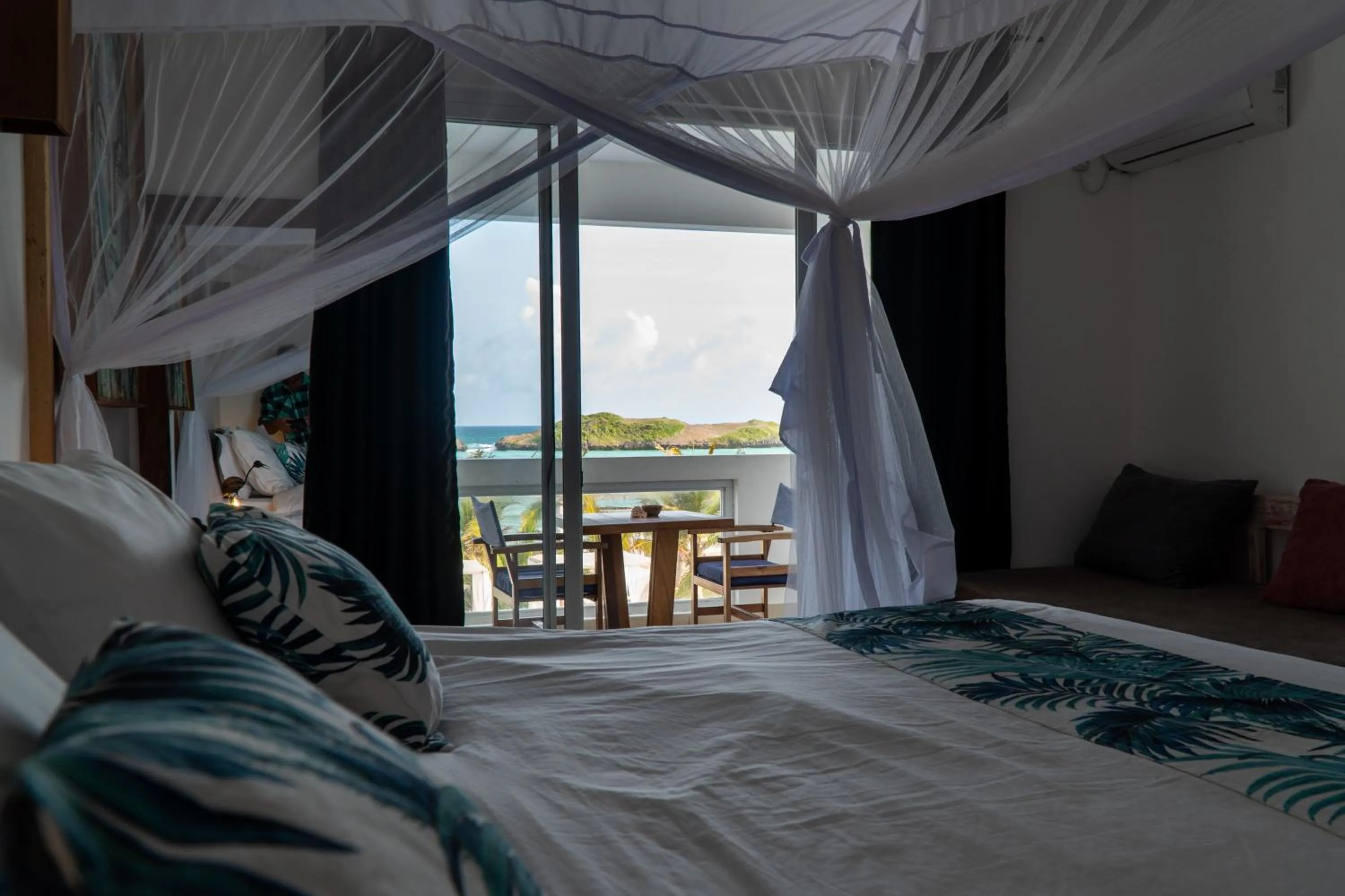 Photo of the whole room, Bed in Visiwa Beach Resort
