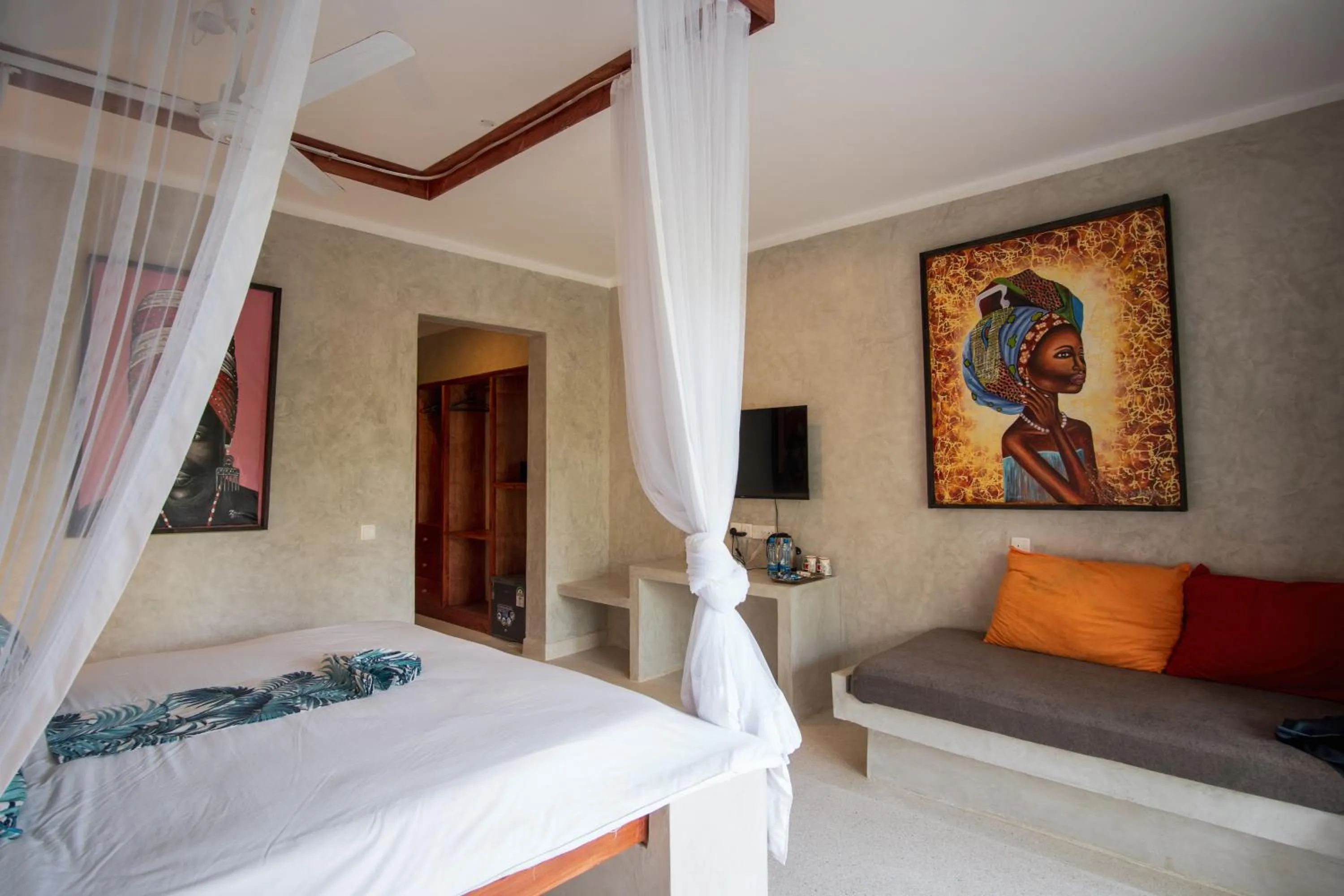 Bedroom, Bed in Visiwa Beach Resort