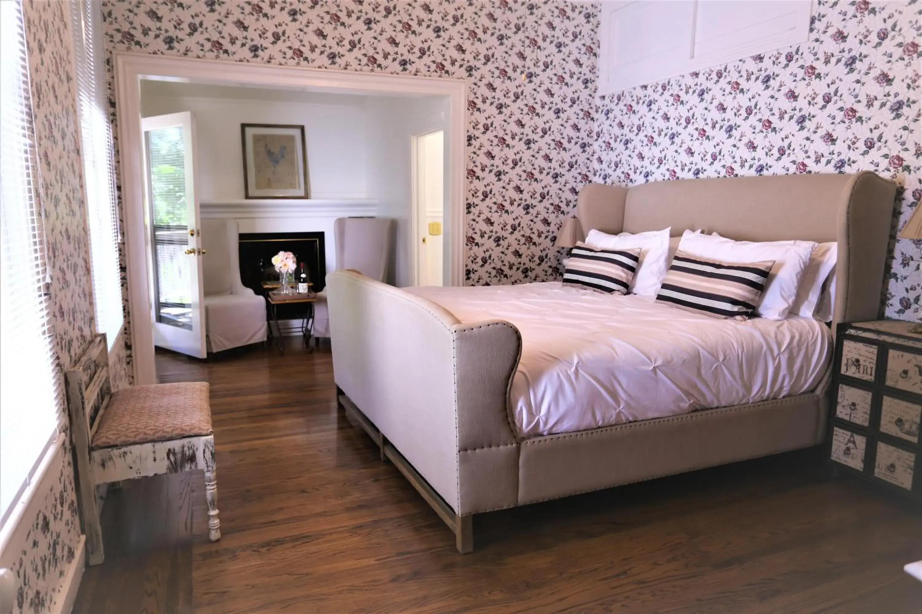 Deluxe King Room in Napa Farmhouse Inn Deluxe King Room in Napa Farmhouse Inn