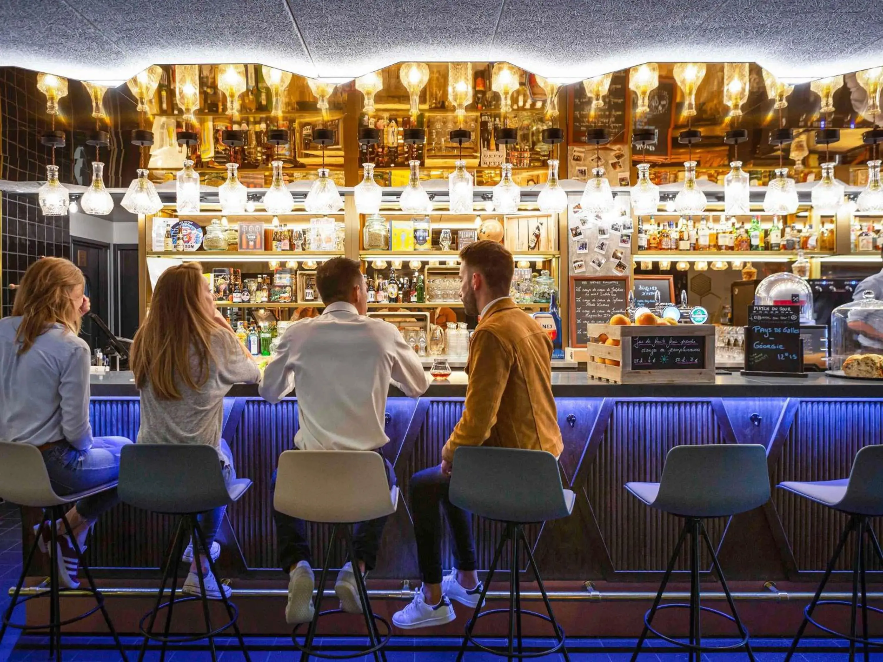 Property building in Mercure Bordeaux Centre Ville Property building in Mercure Bordeaux Centre Ville