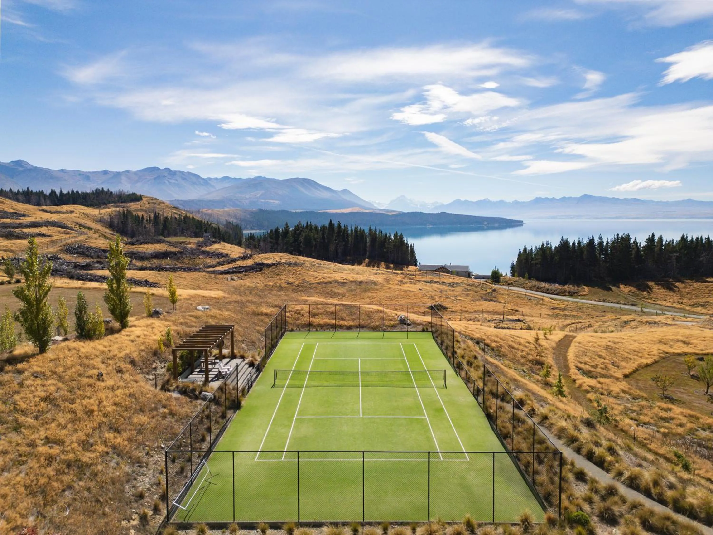 Natural landscape in Mt Cook Lakeside Retreat