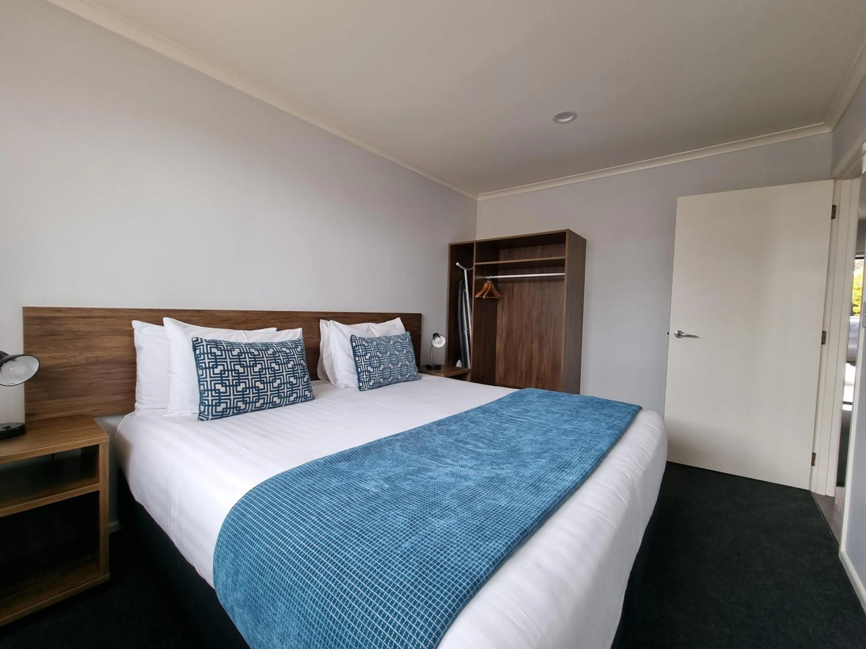 Bed in Antonio Mews Motel