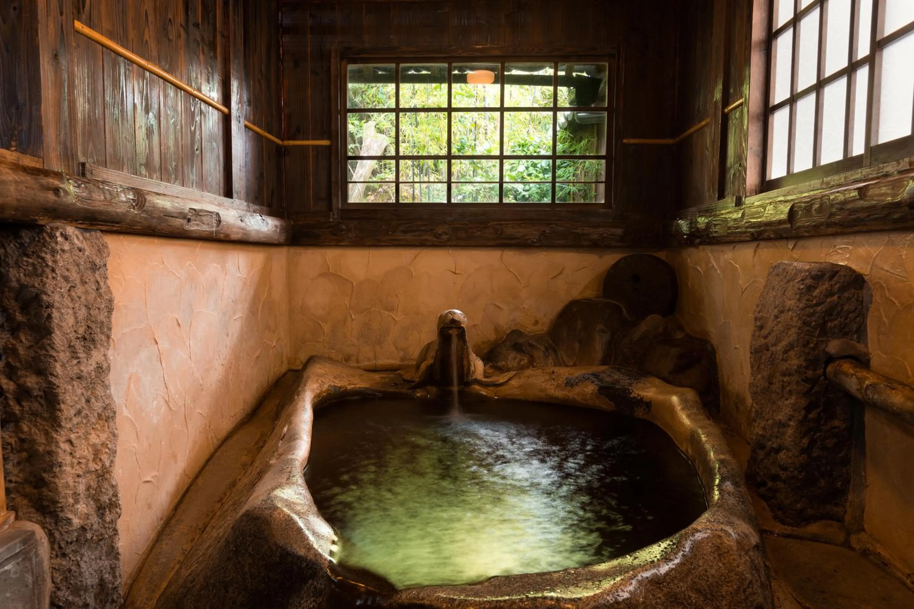 Hot Spring Bath in Yunoyado Irifune
