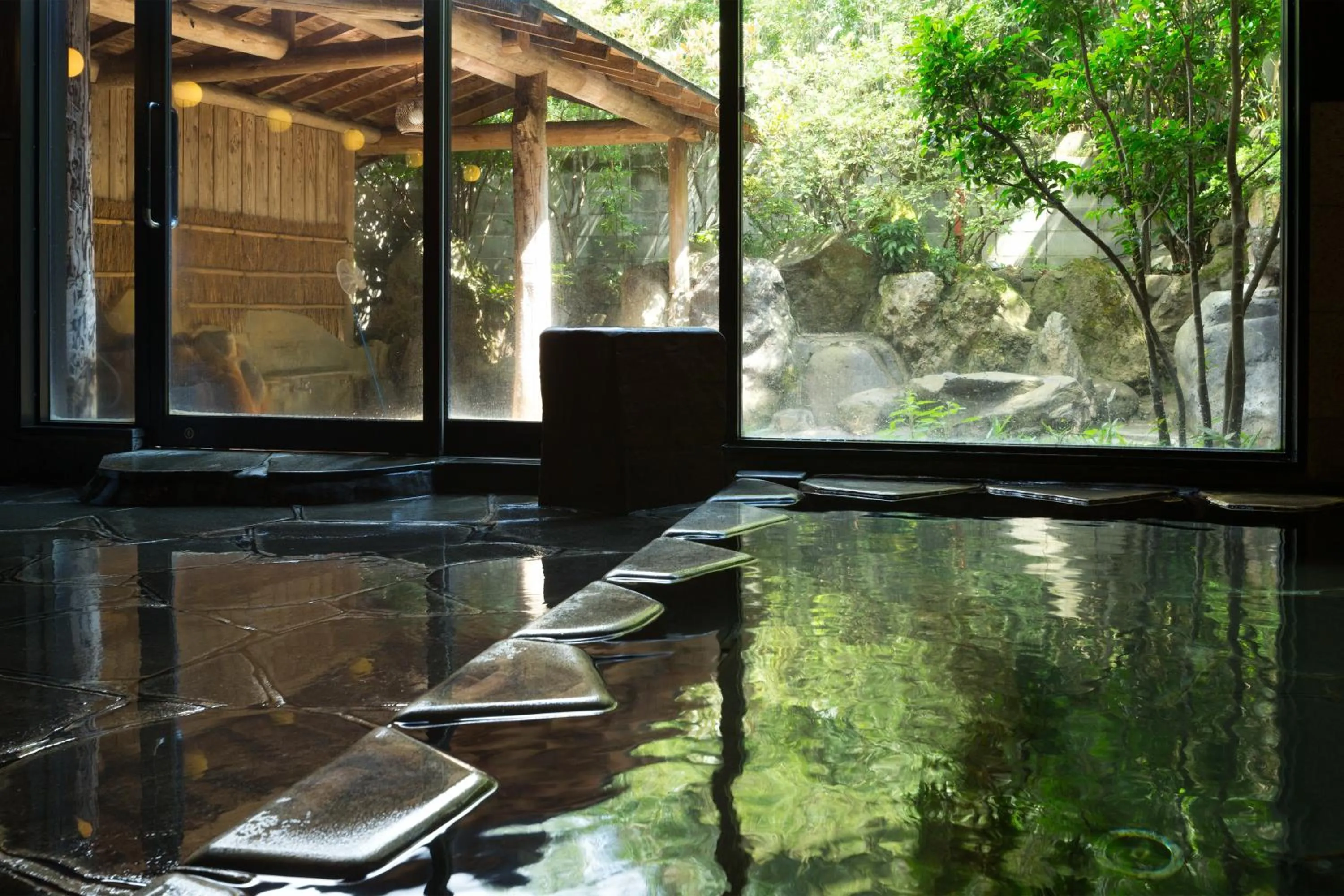 Hot Spring Bath in Yunoyado Irifune