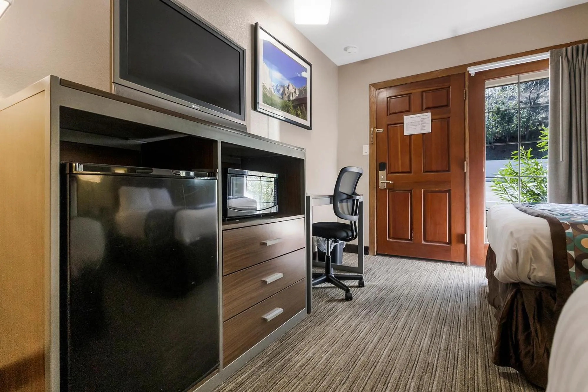 TV and multimedia in Heritage Inn - Yosemite/Sonora