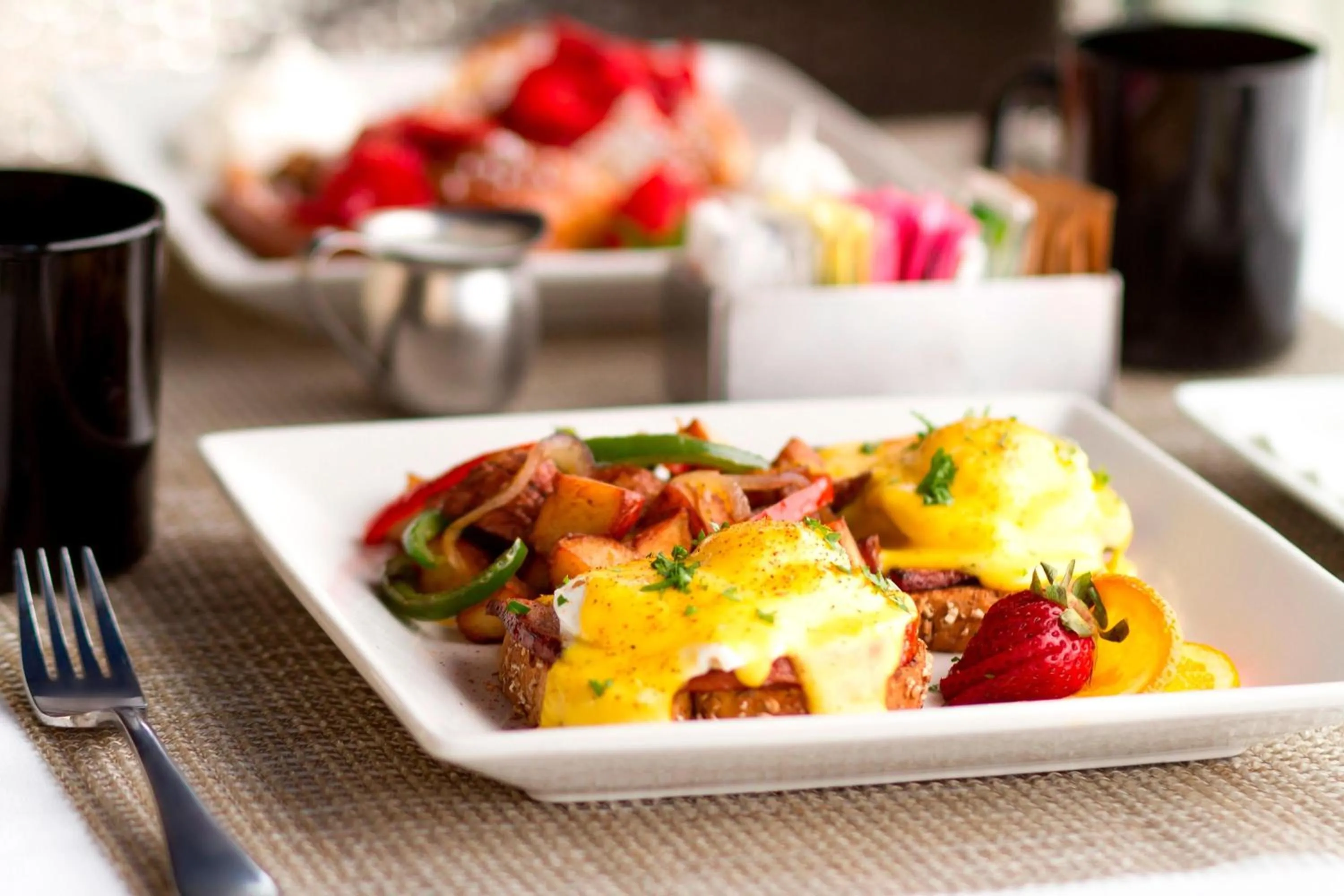 Breakfast in Ellis Hotel, Atlanta, a Tribute Portfolio Hotel