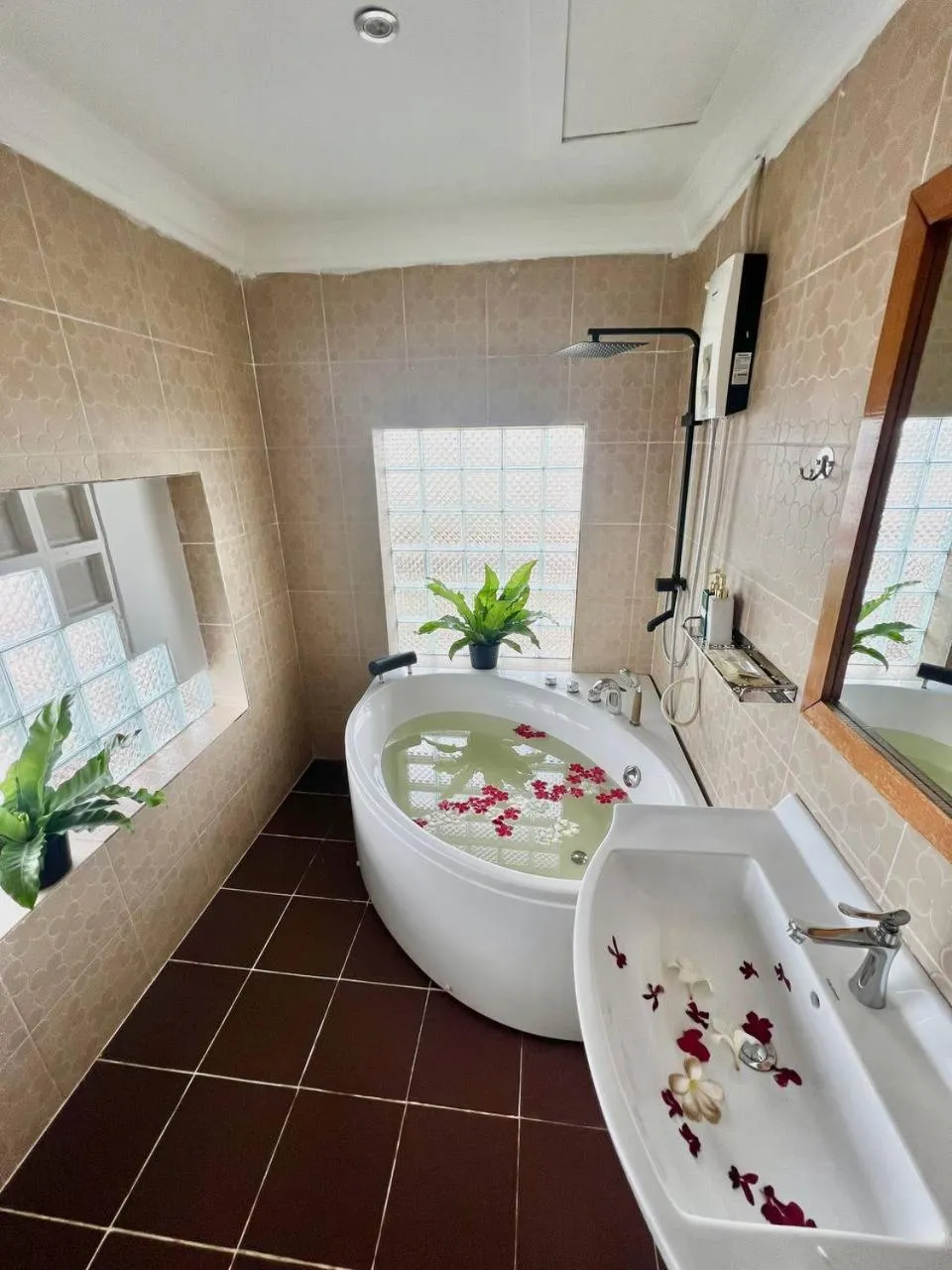 Bathroom in The Moon Kampot Boutique