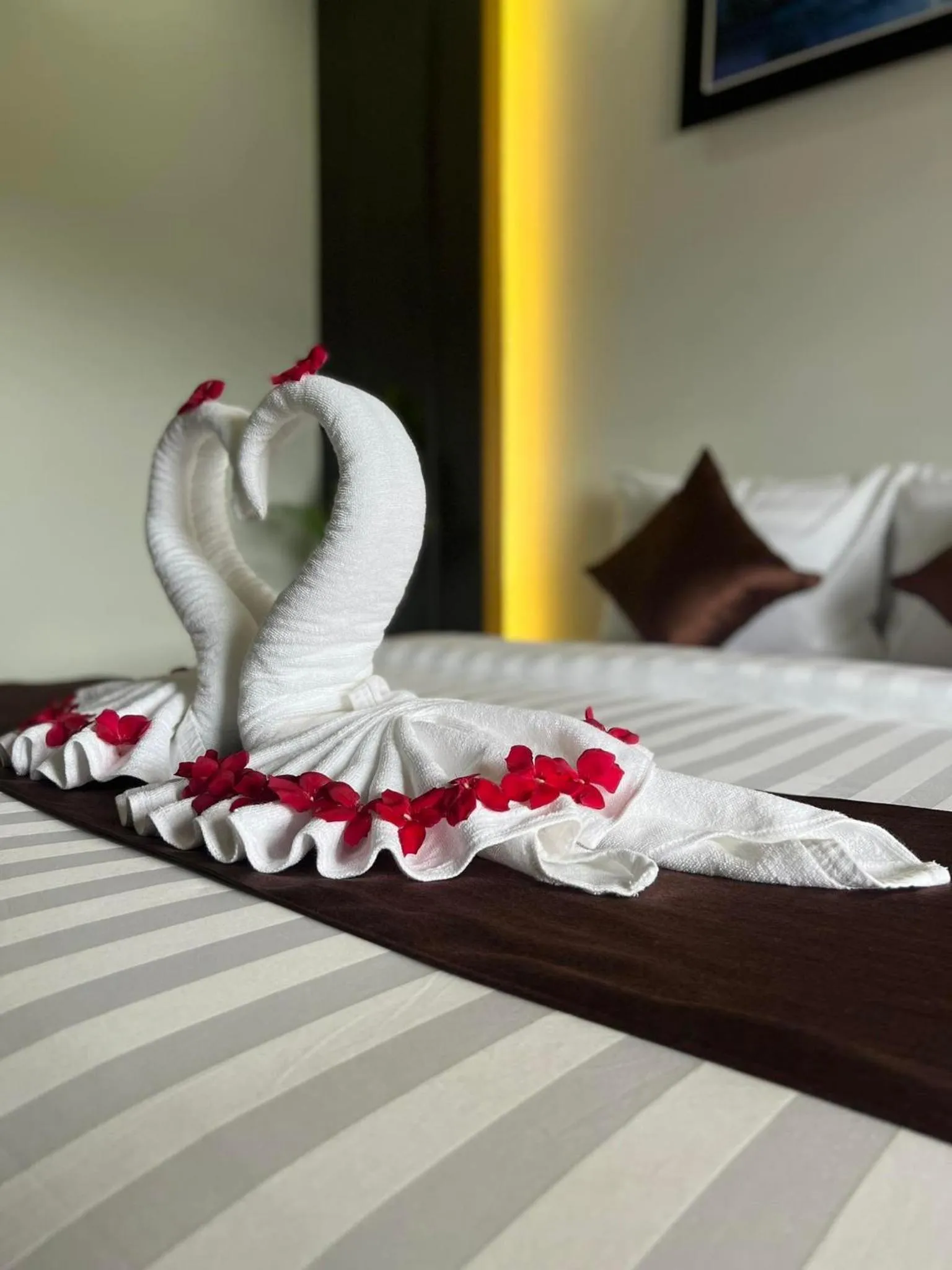 Bed in The Moon Kampot Boutique