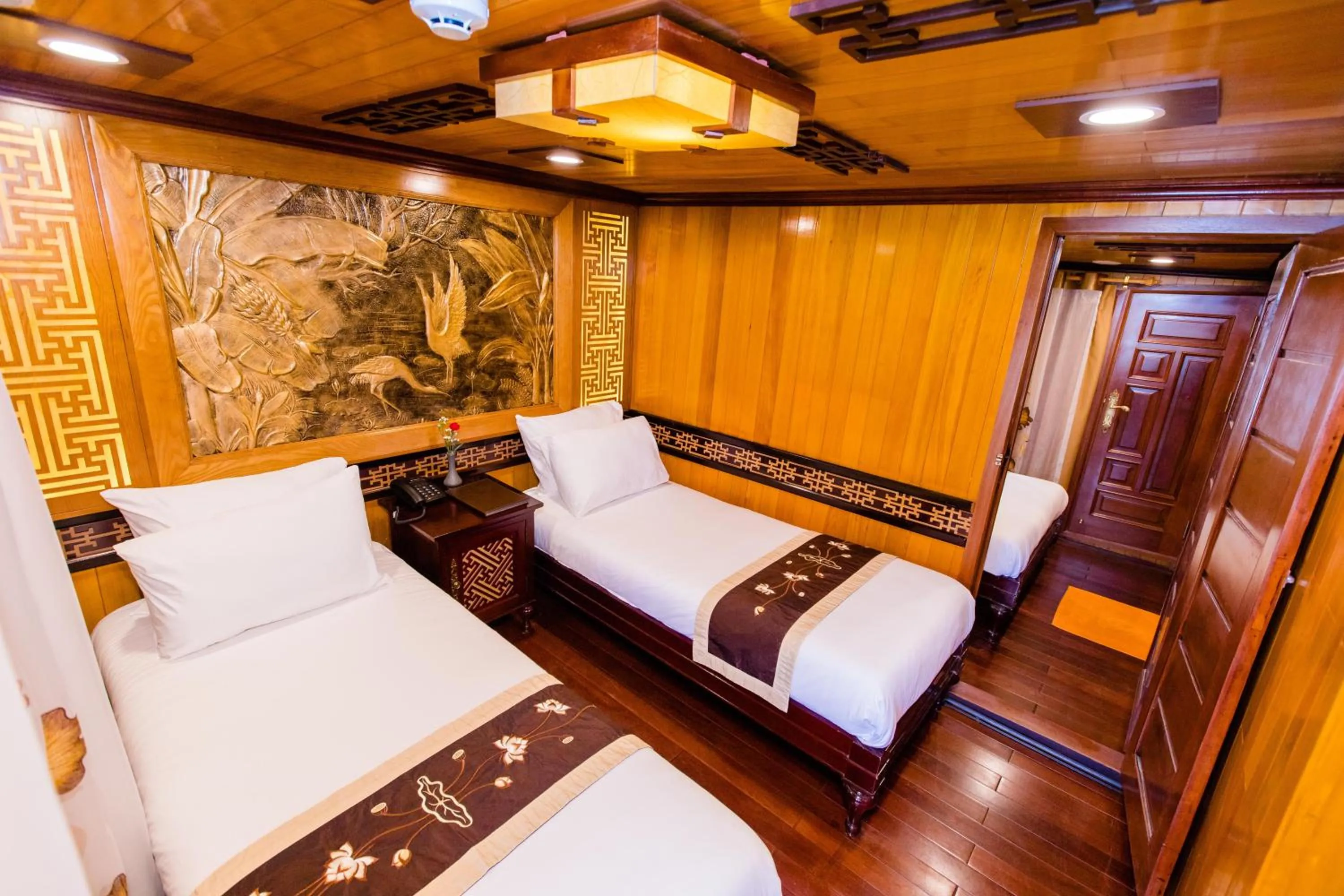 Bed in Victory Cruise
