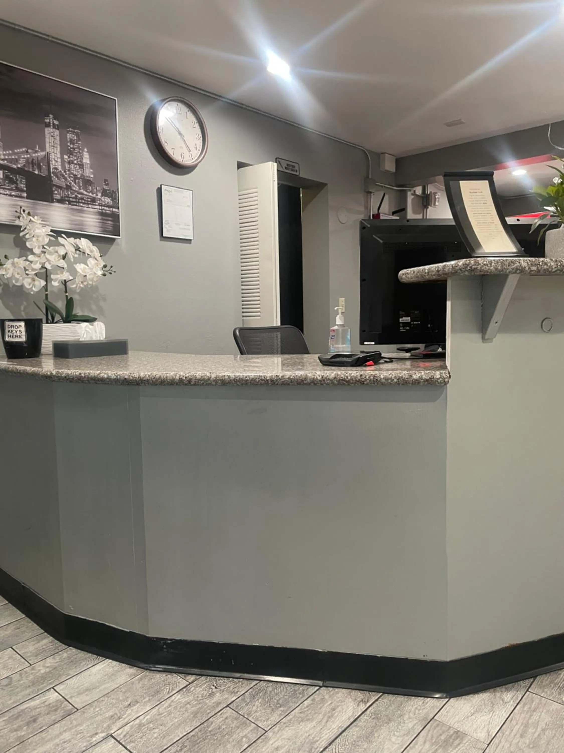 Lobby or reception in Sutter Inn