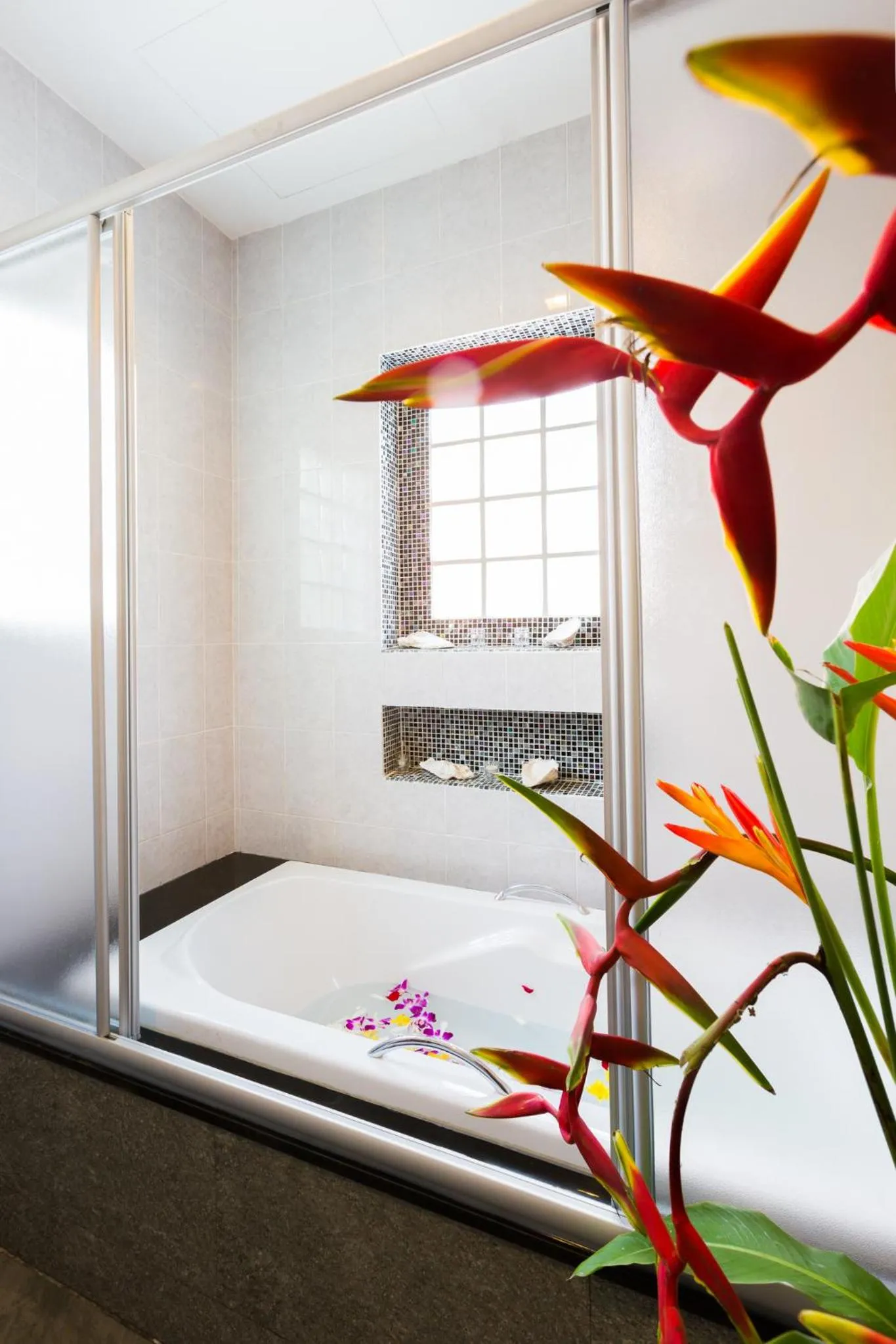 Bathroom, Bed in Irawan House