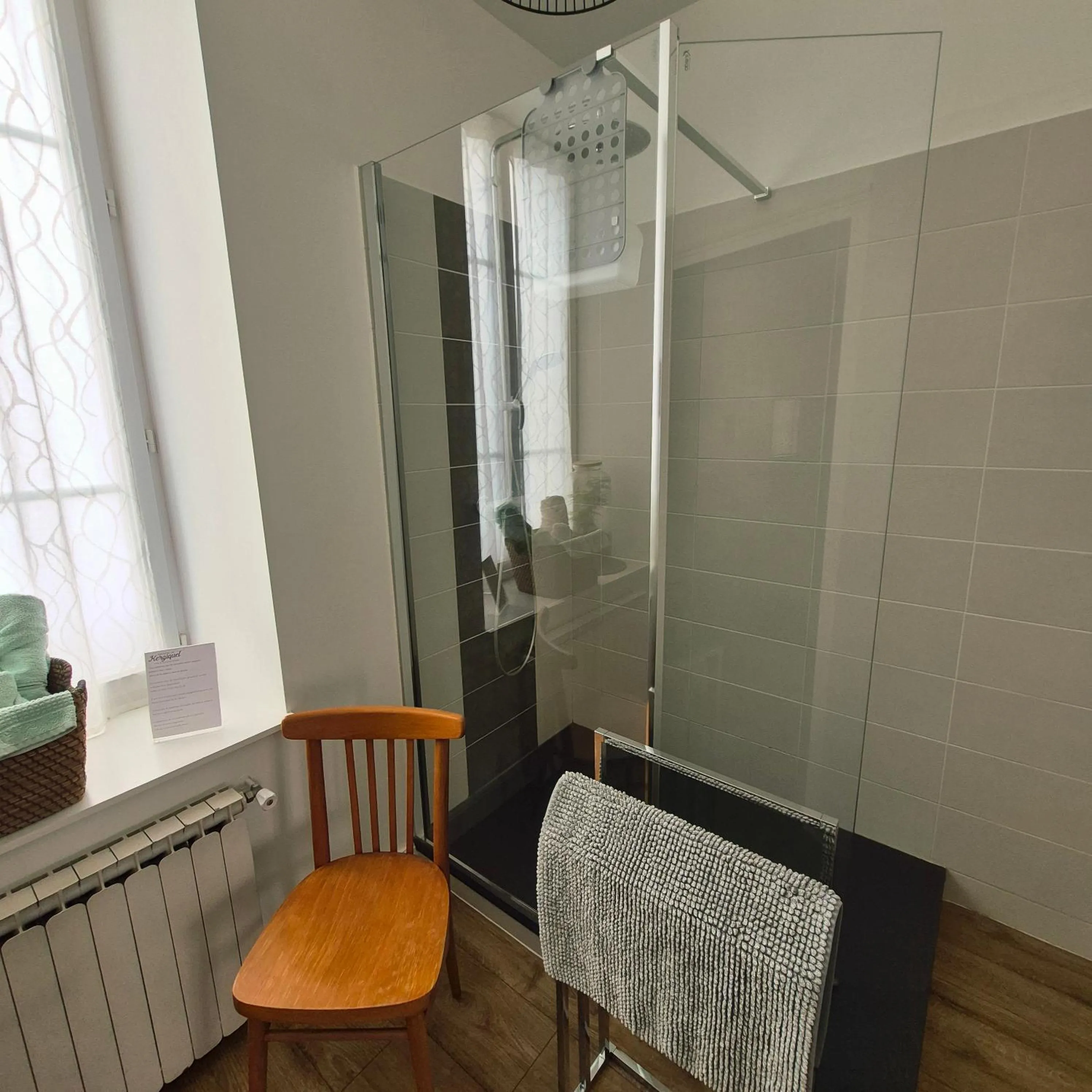 Shower in Maison d’hôtes KERGIQUEL