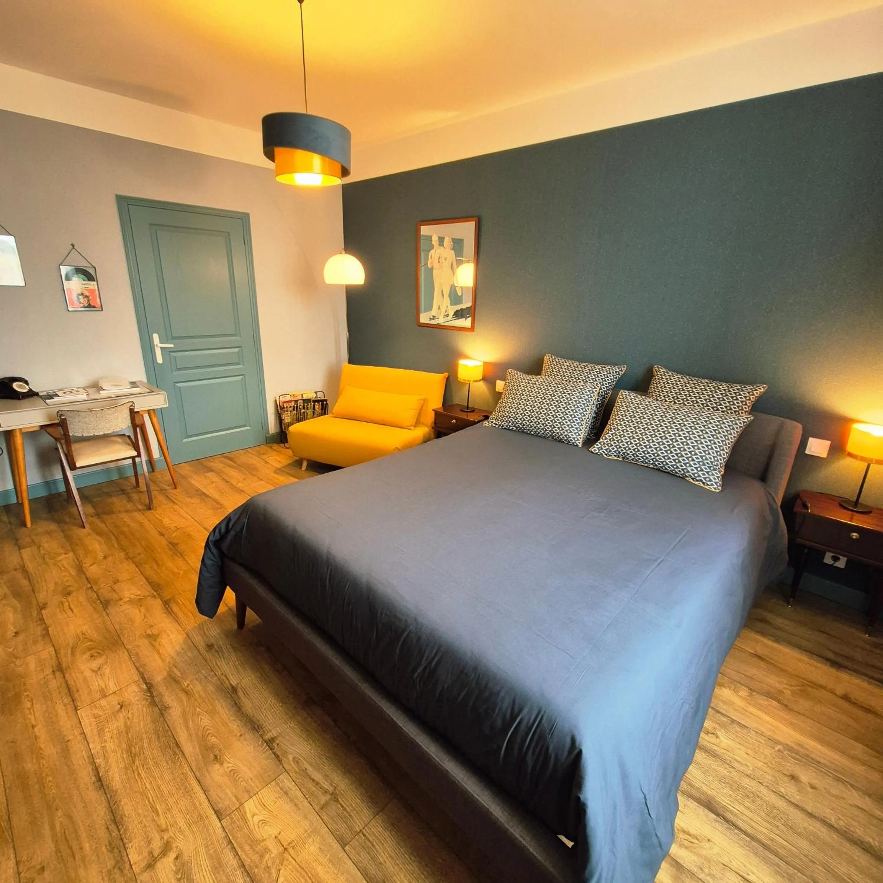 Photo of the whole room, Bed in Maison d’hôtes KERGIQUEL