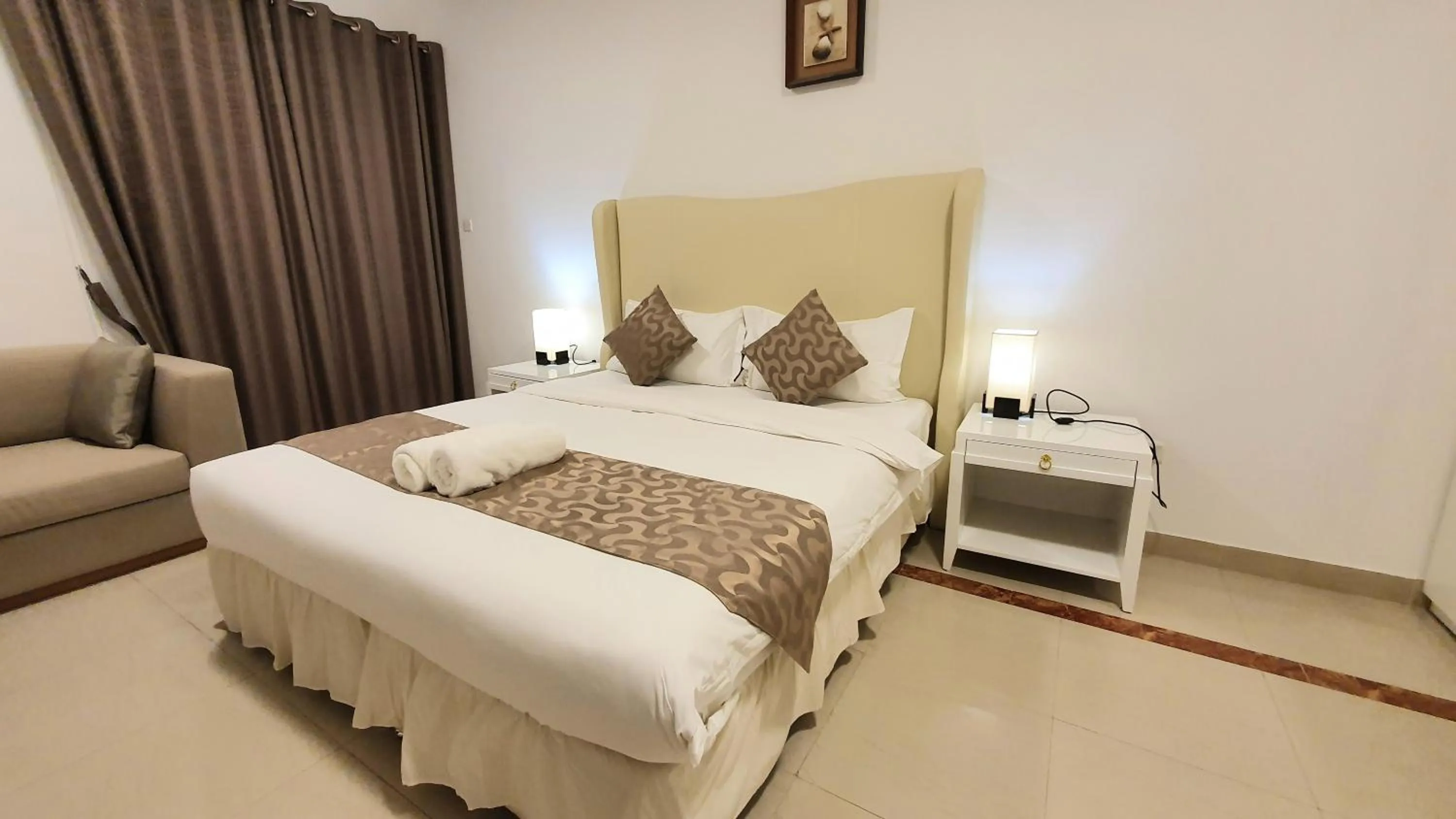 Bed in Muscat Oasis Residences