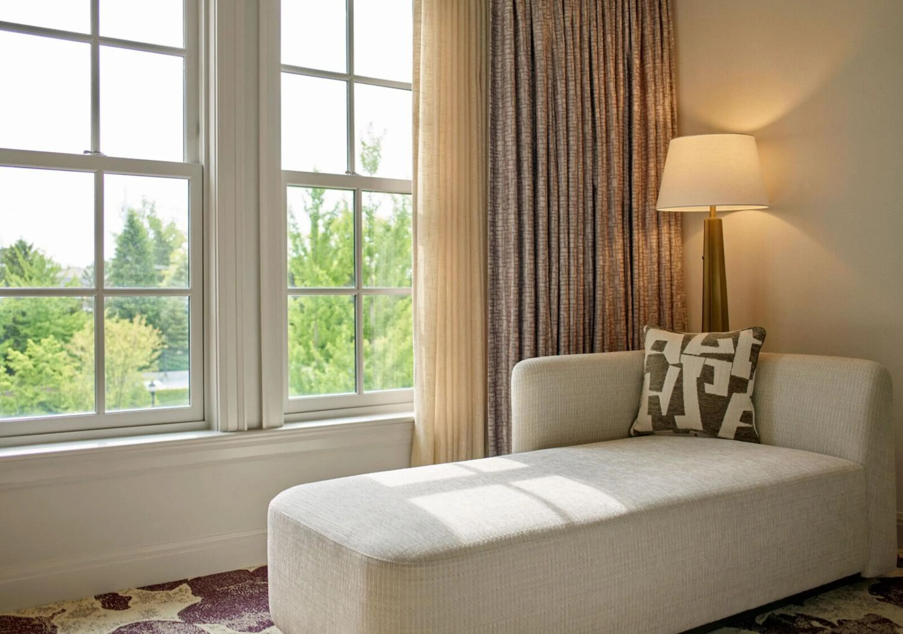 Seating area in Royal Park Hotel