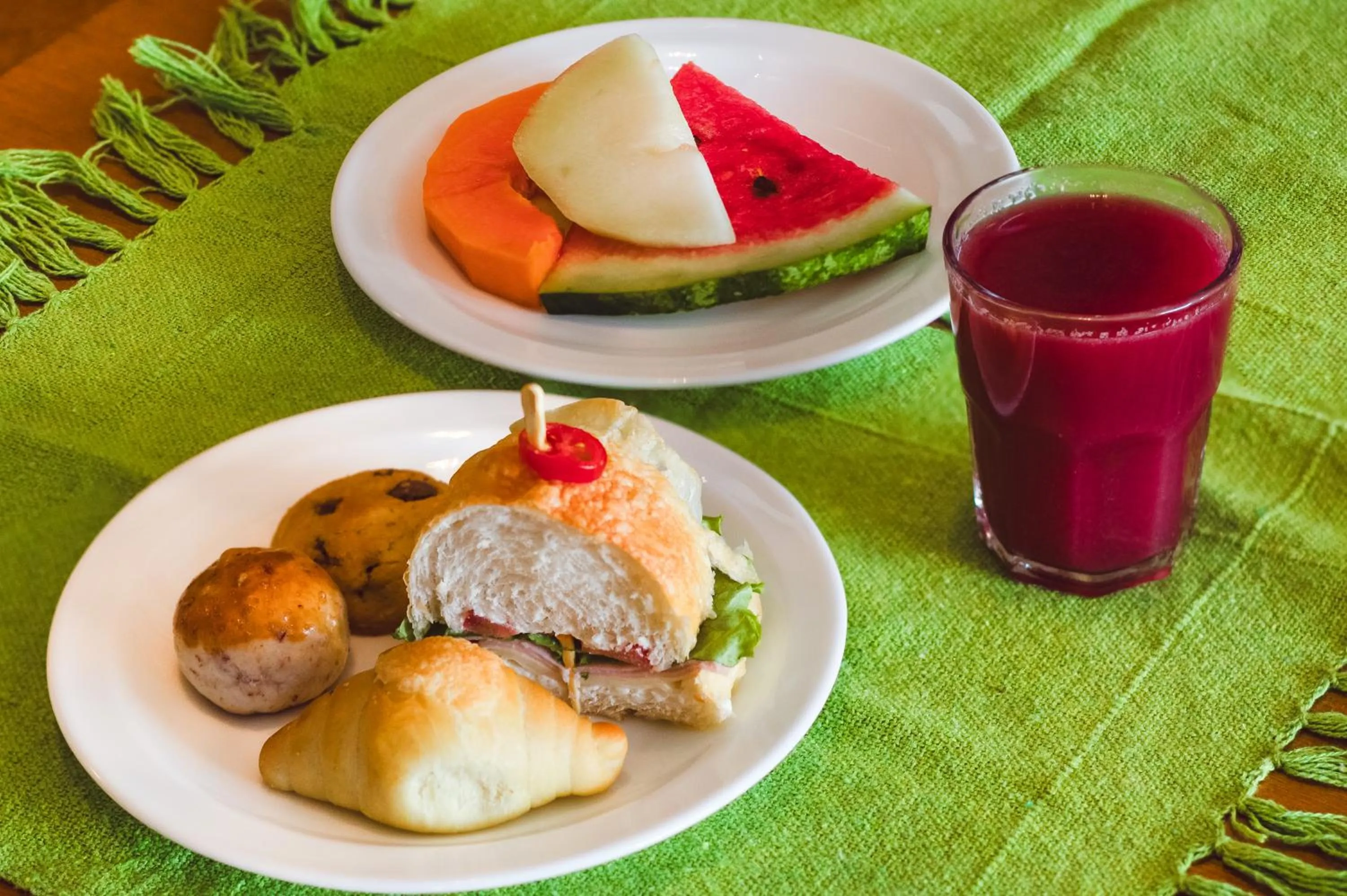 Breakfast in Pousada Viver Capitólio