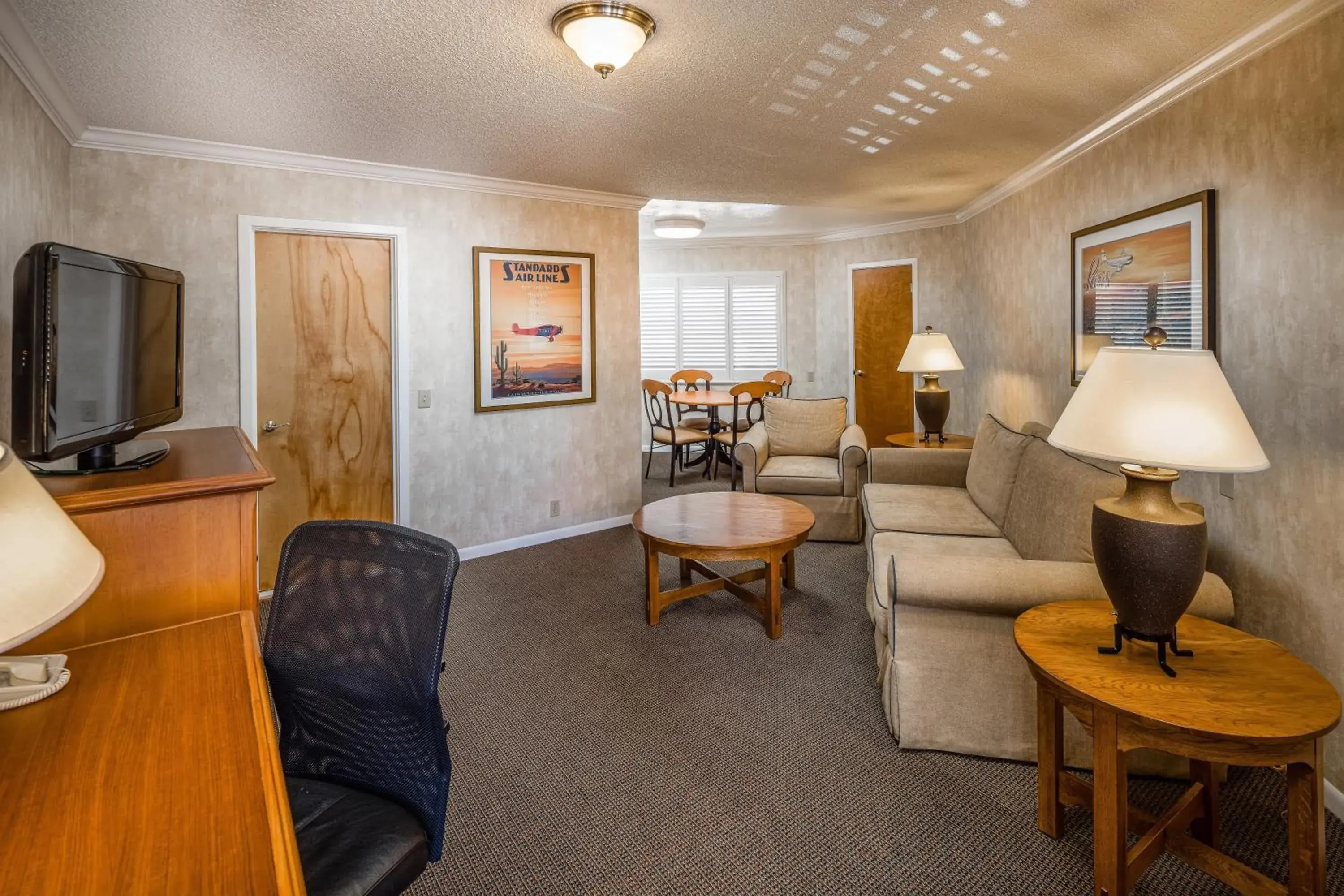King Suite with Sofa Bed - Non-Smoking in SFO El Rancho Inn, SureStay Collection by Best Western