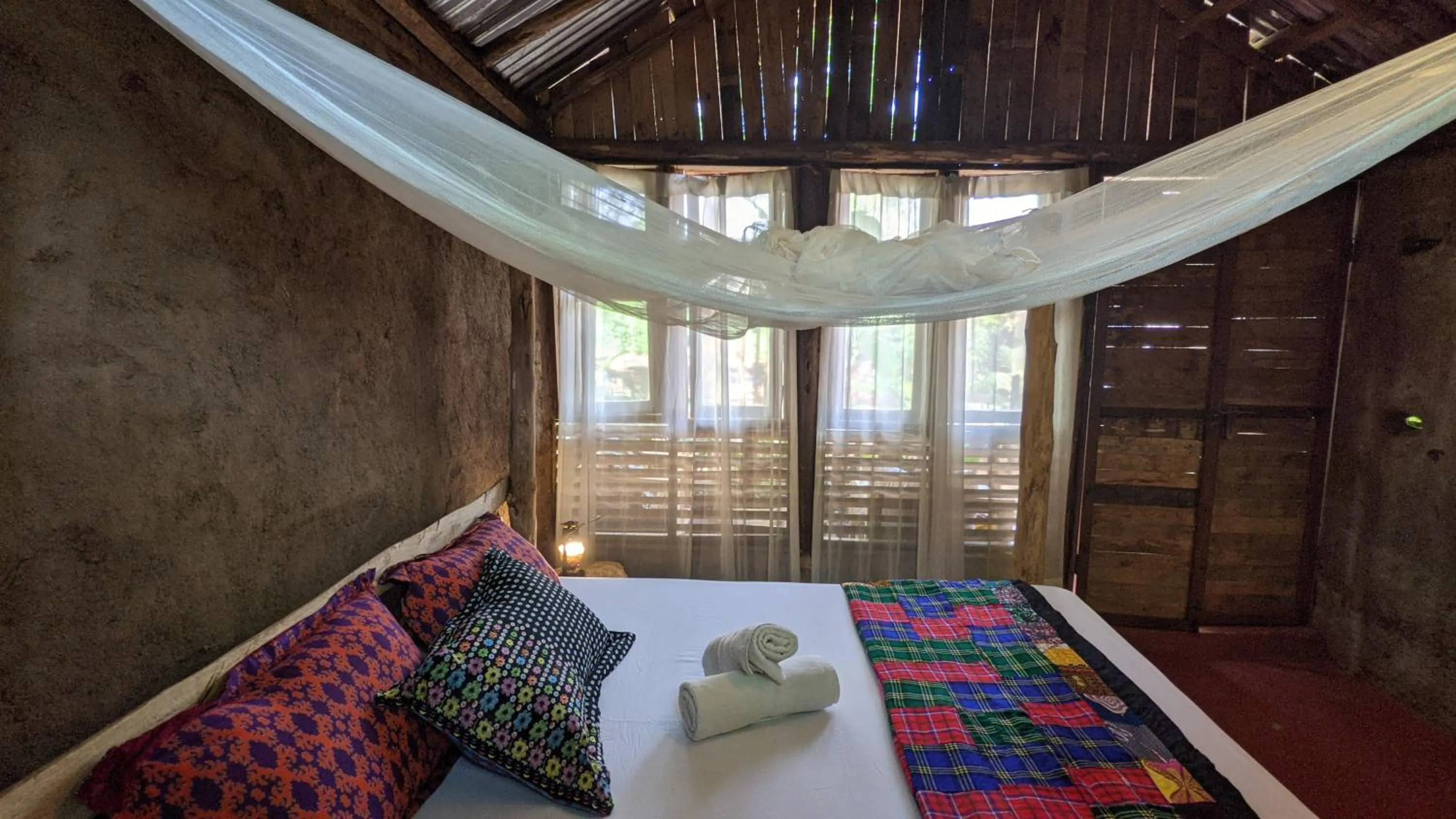 Backyard Eco Bungalows Moshi