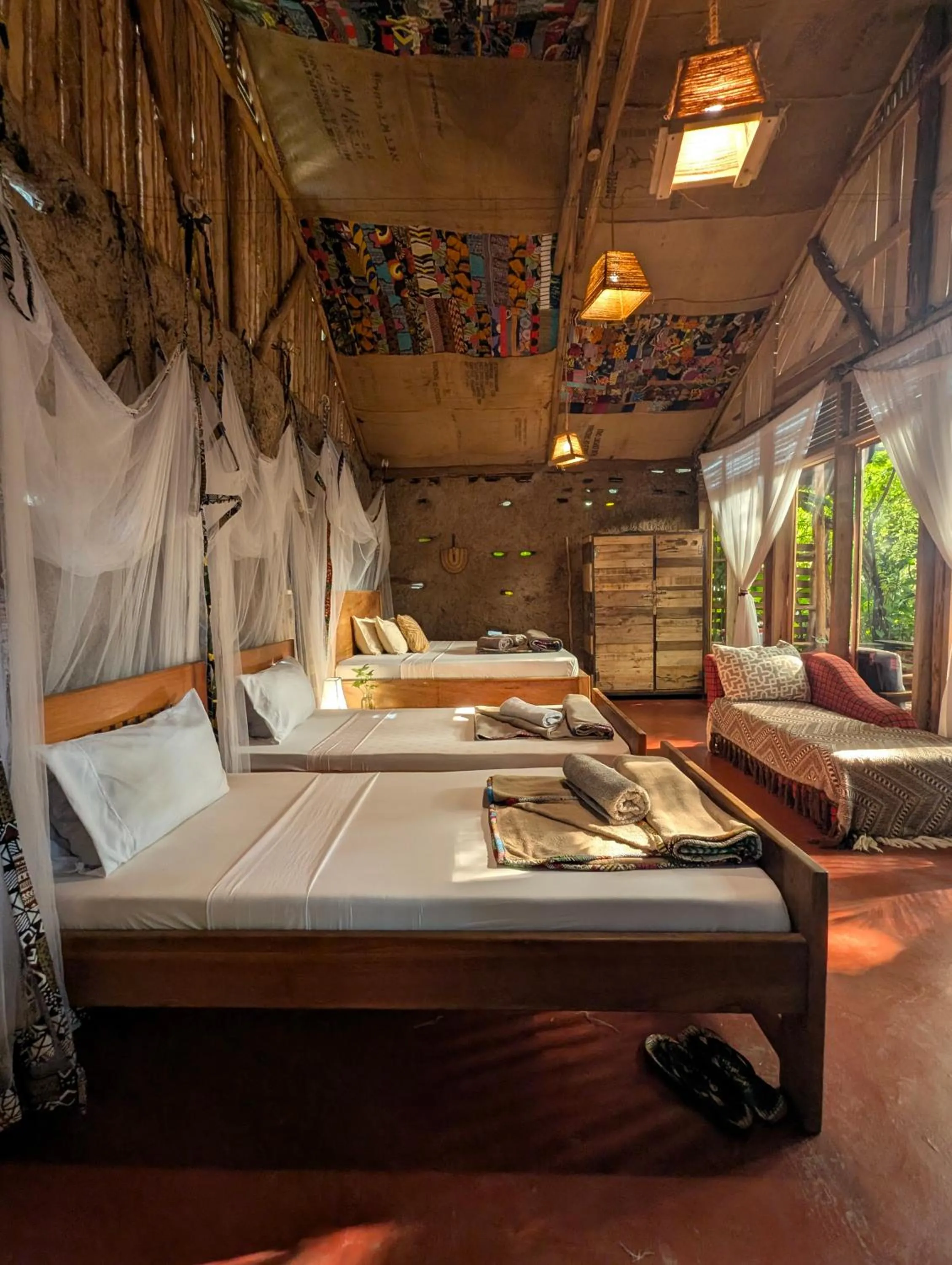Backyard Eco Bungalows Moshi