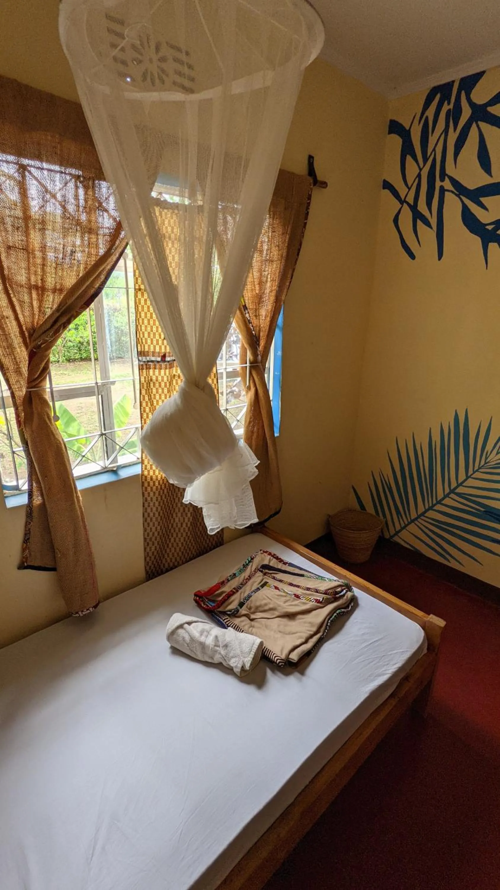 Backyard Eco Bungalows Moshi