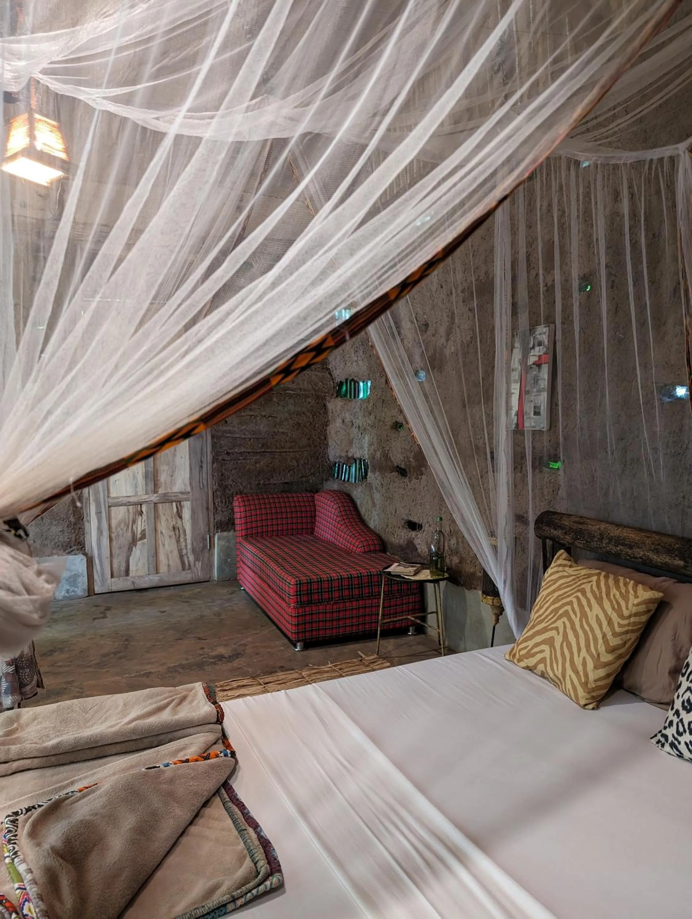 Backyard Eco Bungalows Moshi