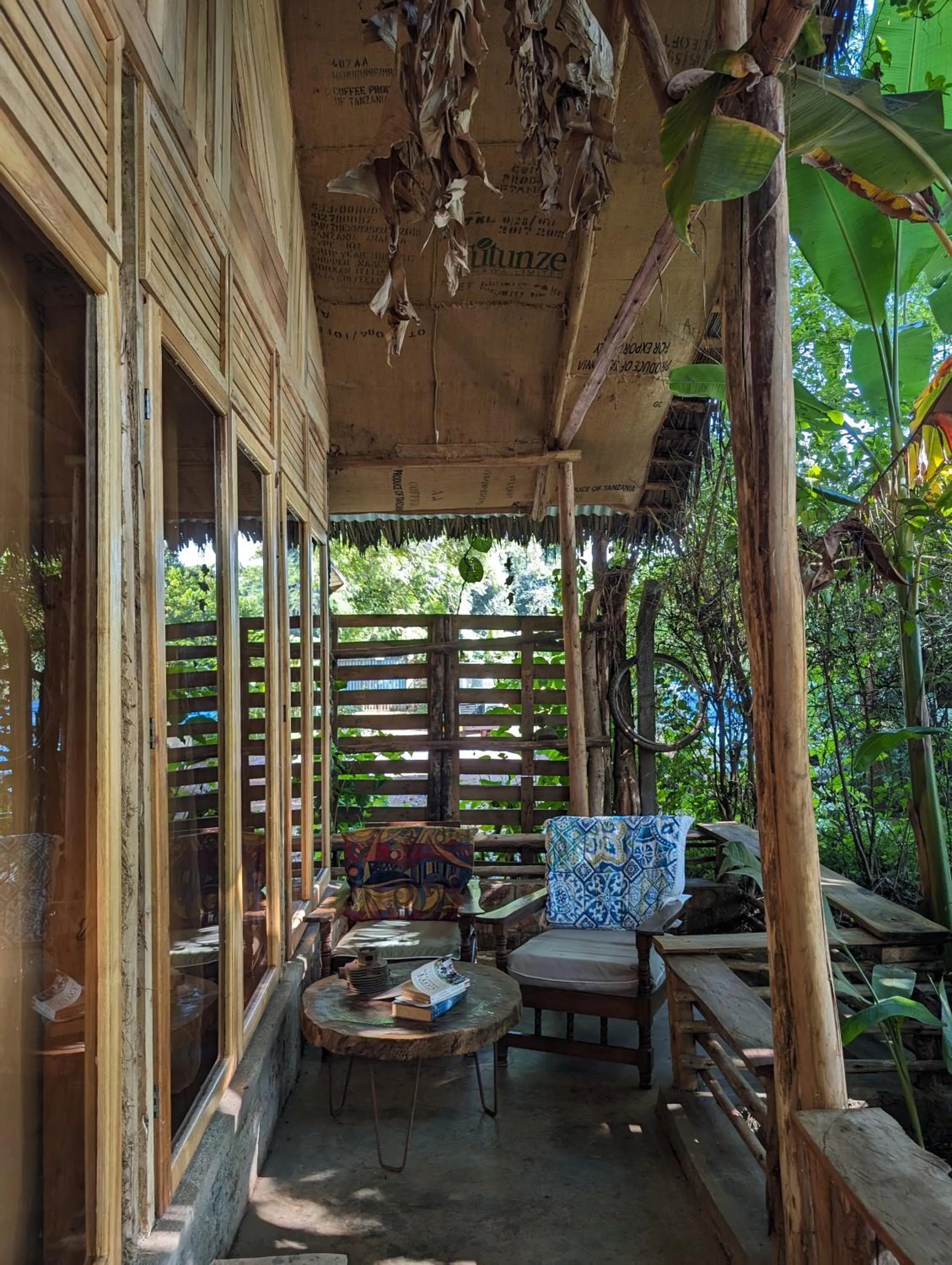 Backyard Eco Bungalows Moshi