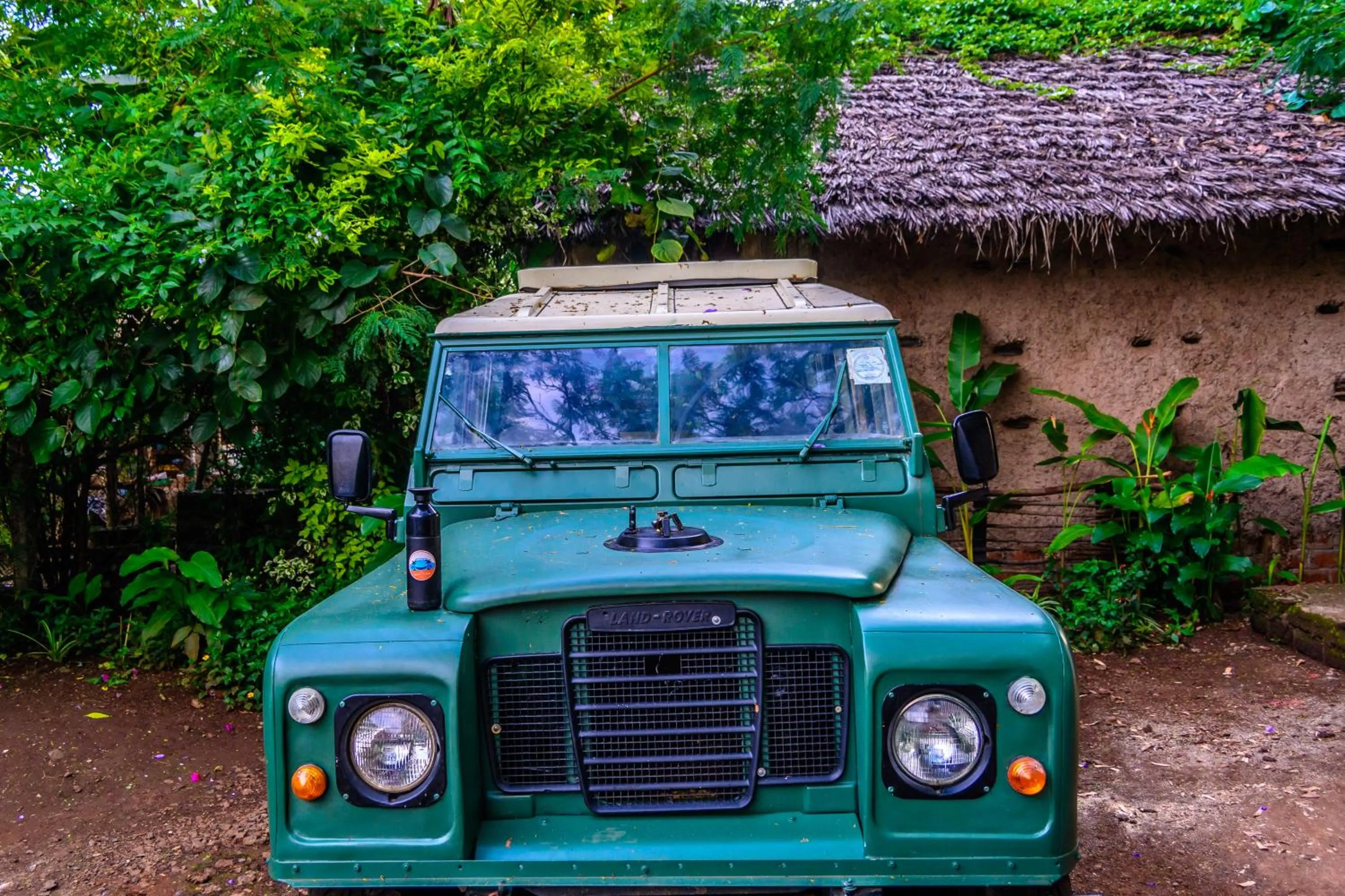 Backyard Eco Bungalows Moshi