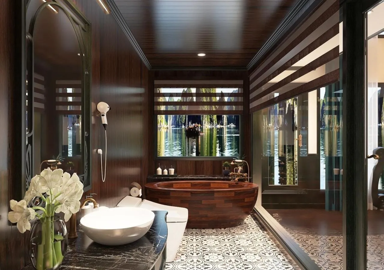 Bathroom in La Regina Grand Cruise