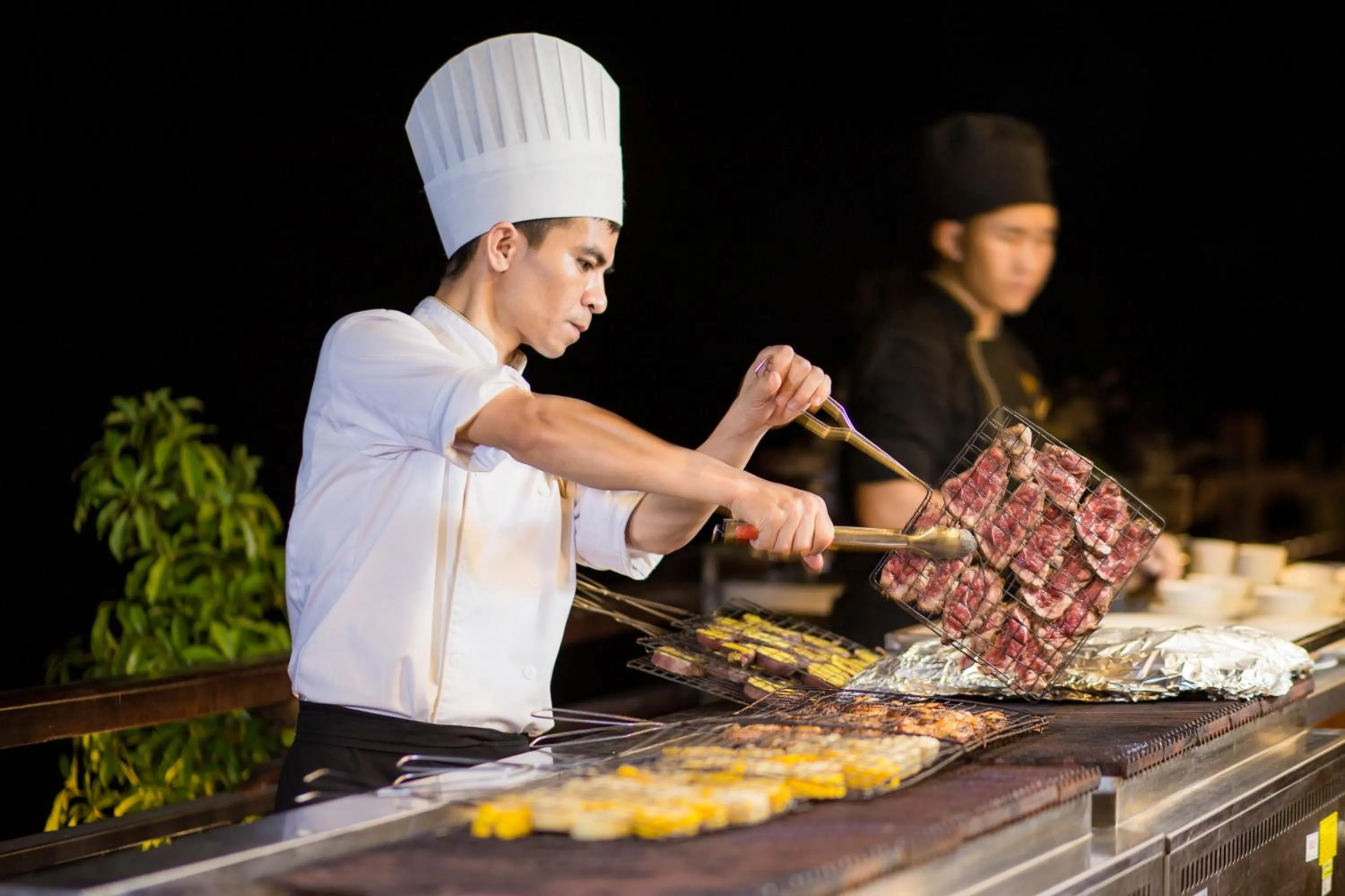 Food and drinks in La Regina Grand Cruise