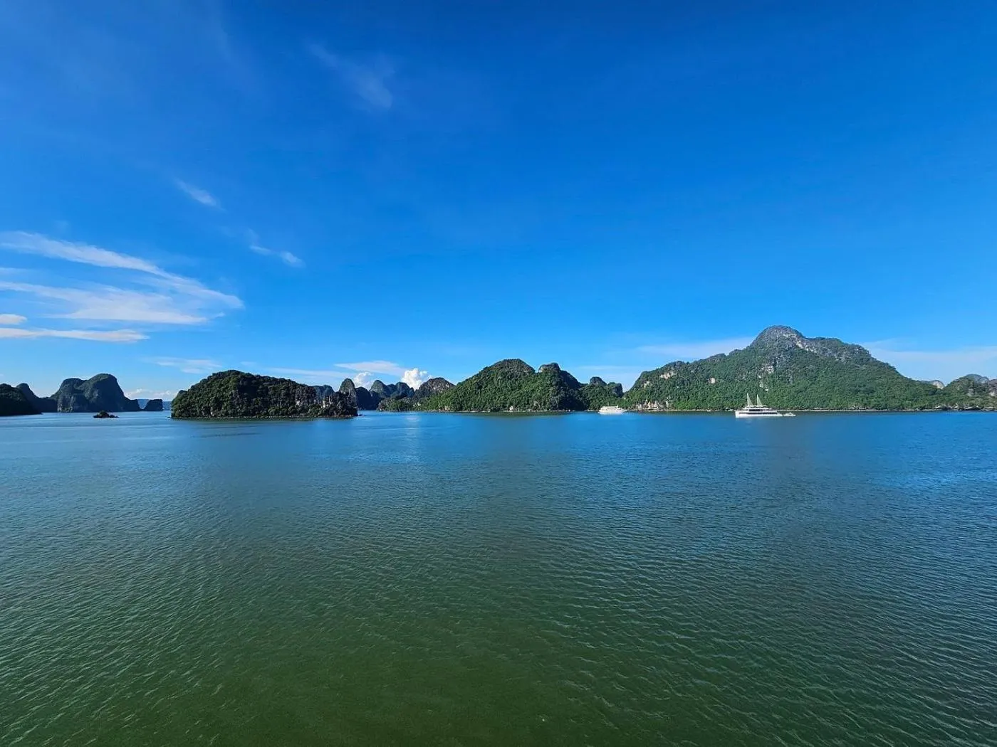 Beach in La Regina Grand Cruise