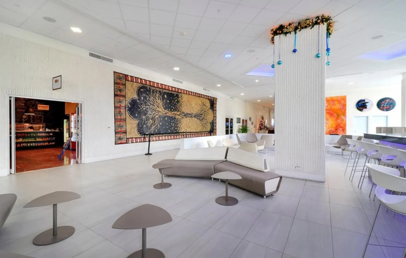 Lobby or reception in 2BR Condo at Isla Verde Beach