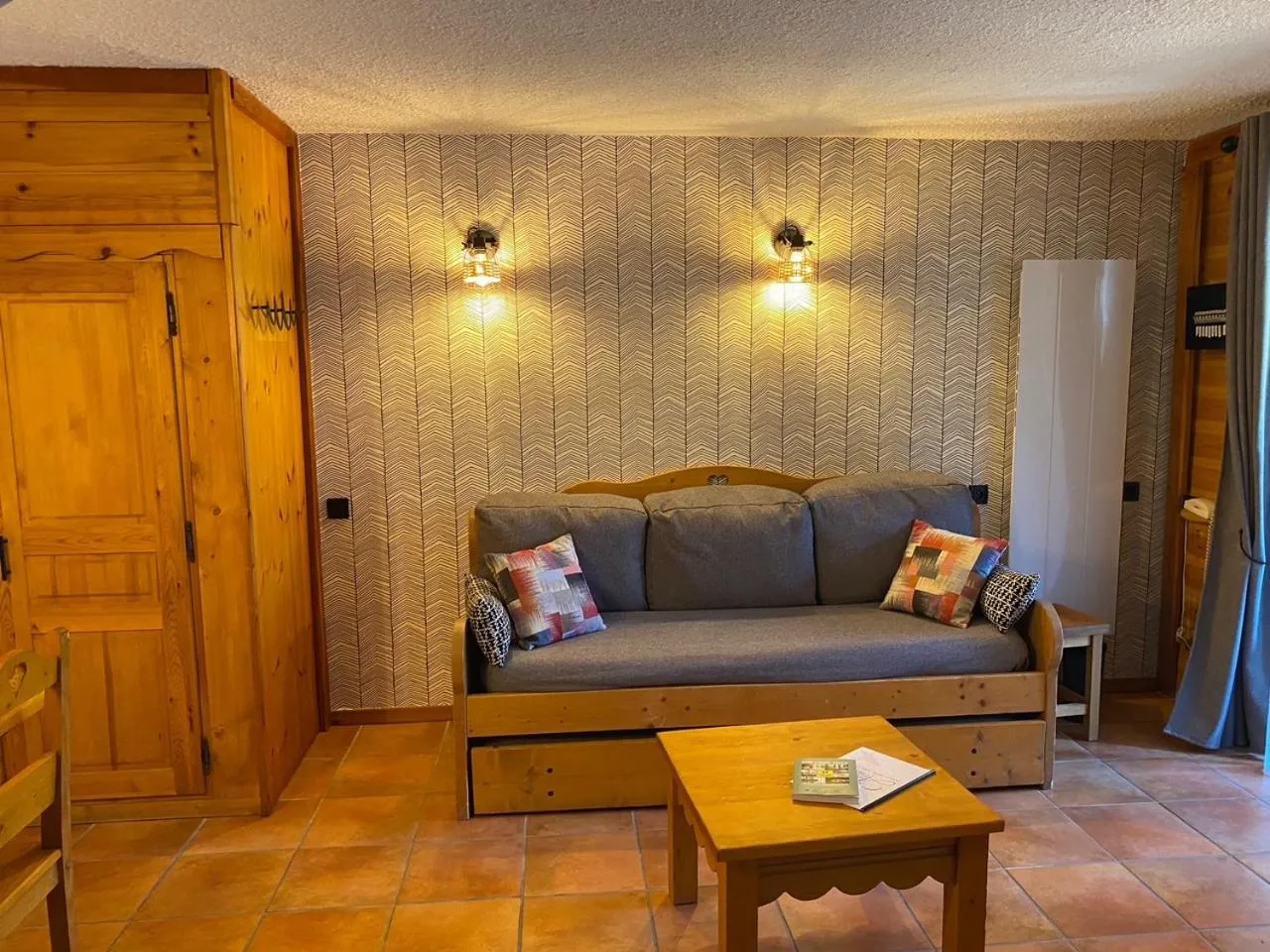 Seating area in Logis Hôtel & Spa Les Autanes