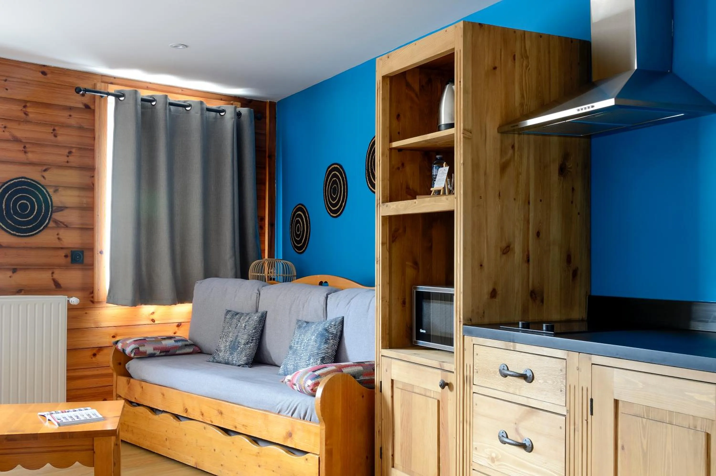 Property building in Logis Hôtel & Spa Les Autanes