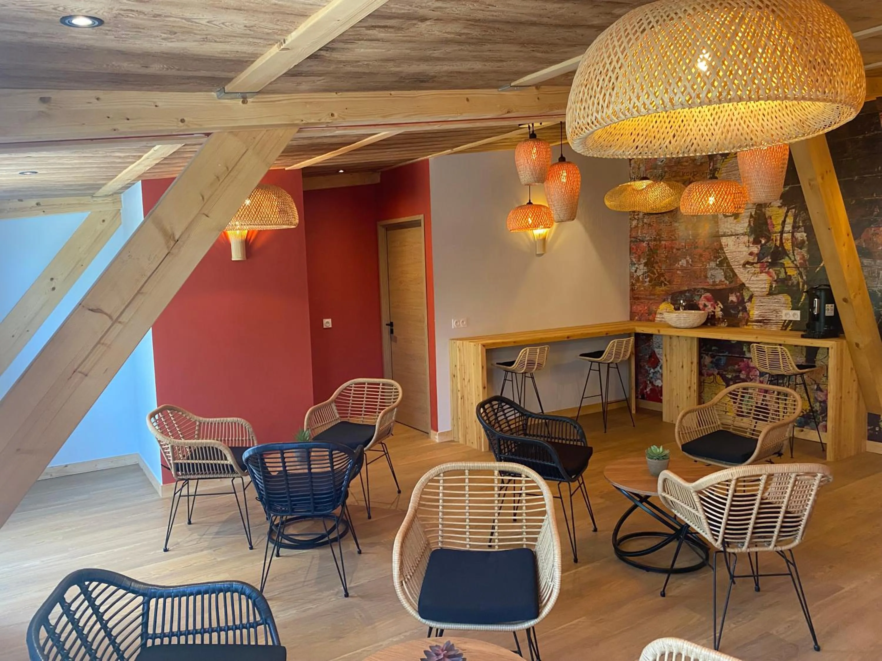 Spa and wellness centre/facilities in Logis Hôtel & Spa Les Autanes