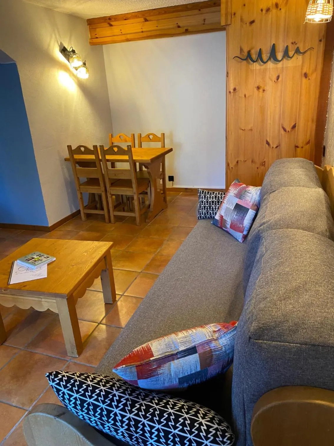 Seating area in Logis Hôtel & Spa Les Autanes