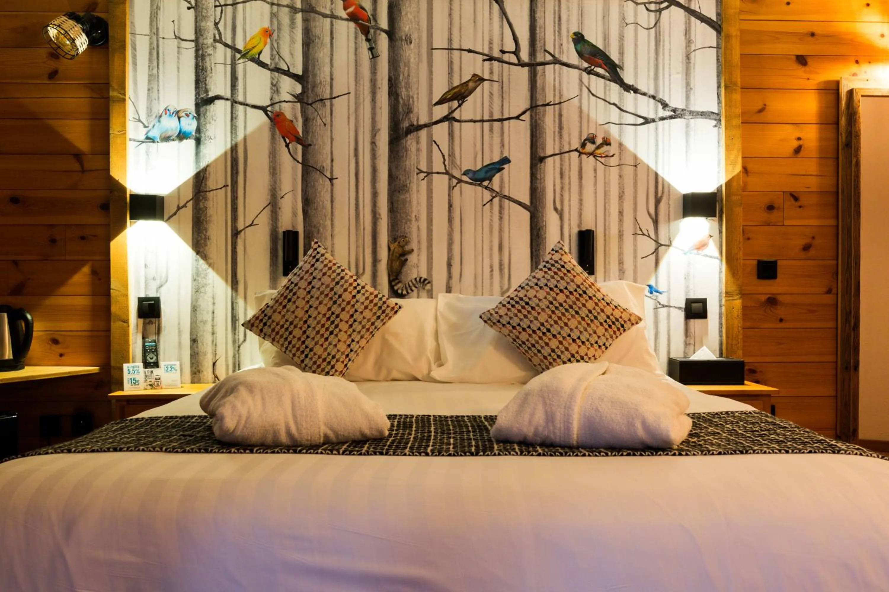 Bedroom, Bed in Logis Hôtel Les Autanes & Spa