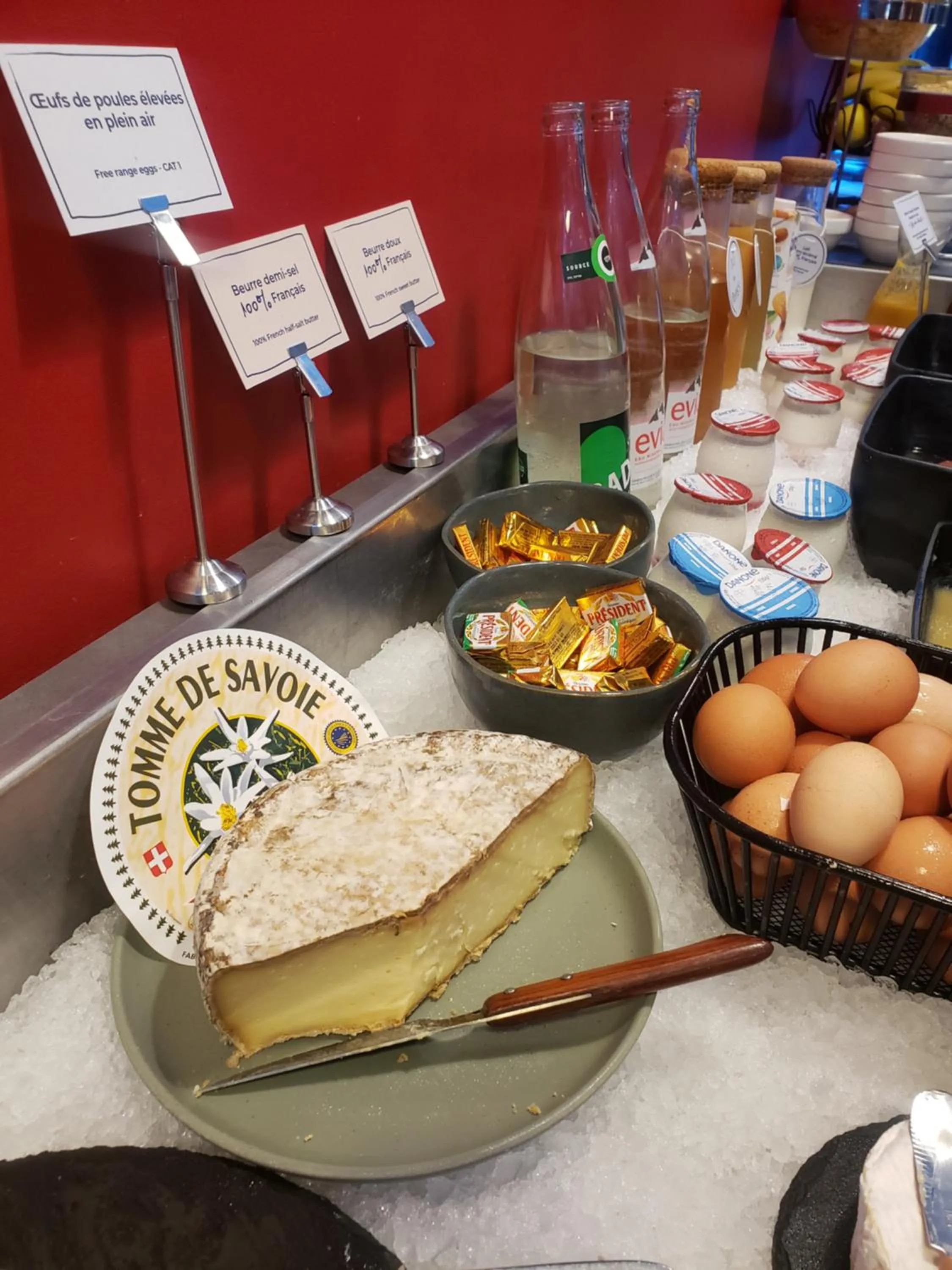 Restaurant/places to eat in Mercure Bordeaux Lac