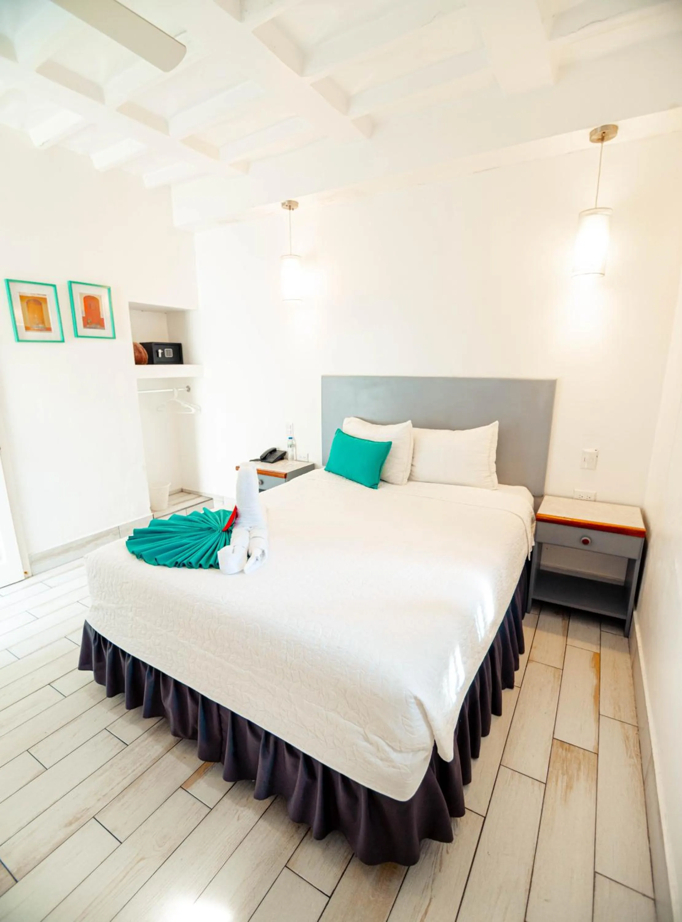 Photo of the whole room, Bed in Hotel Casa Turquesa