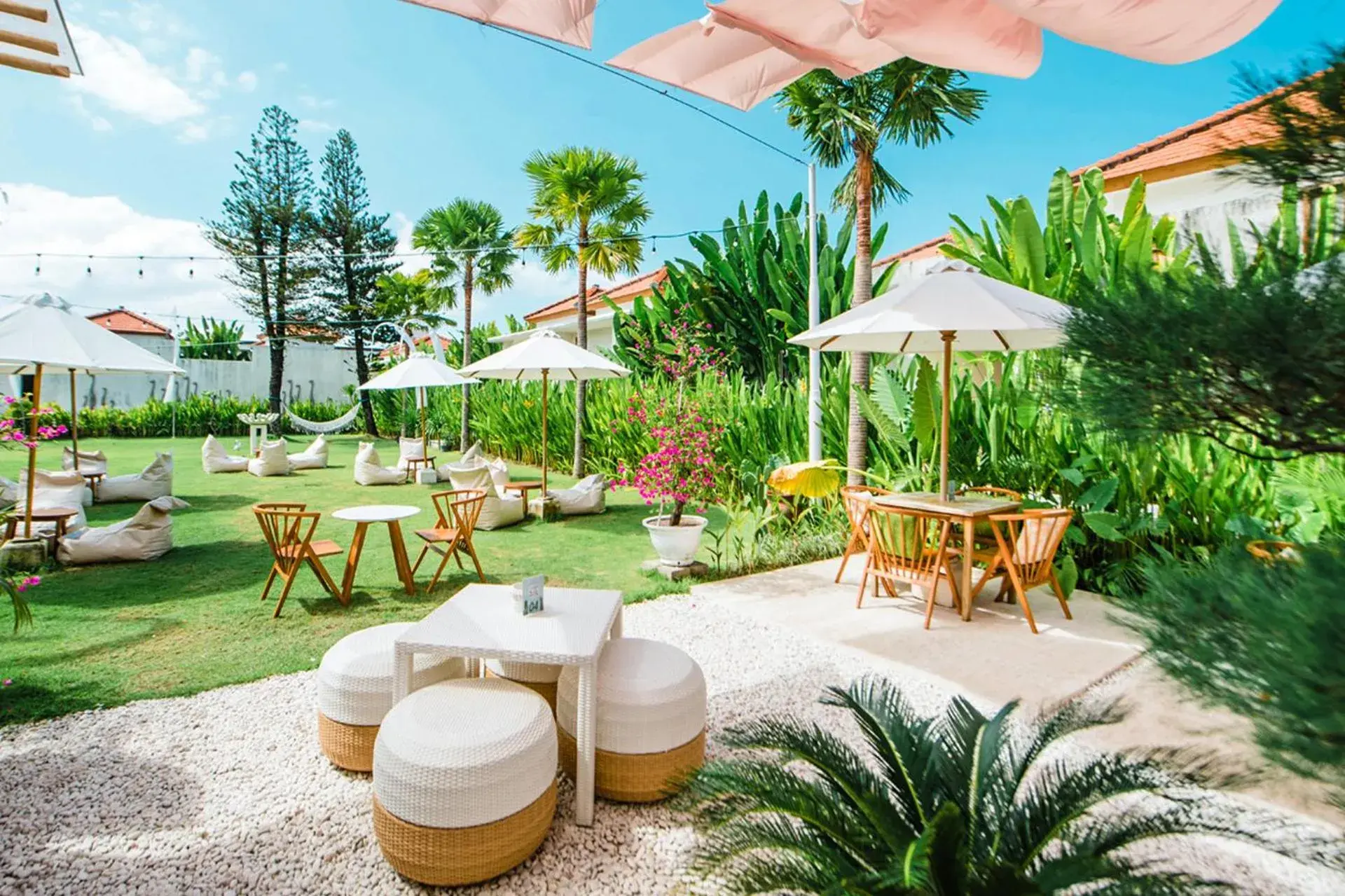 Restaurant/places to eat in The Mavila Sanur Restaurant/places to eat in The Mavila Sanur