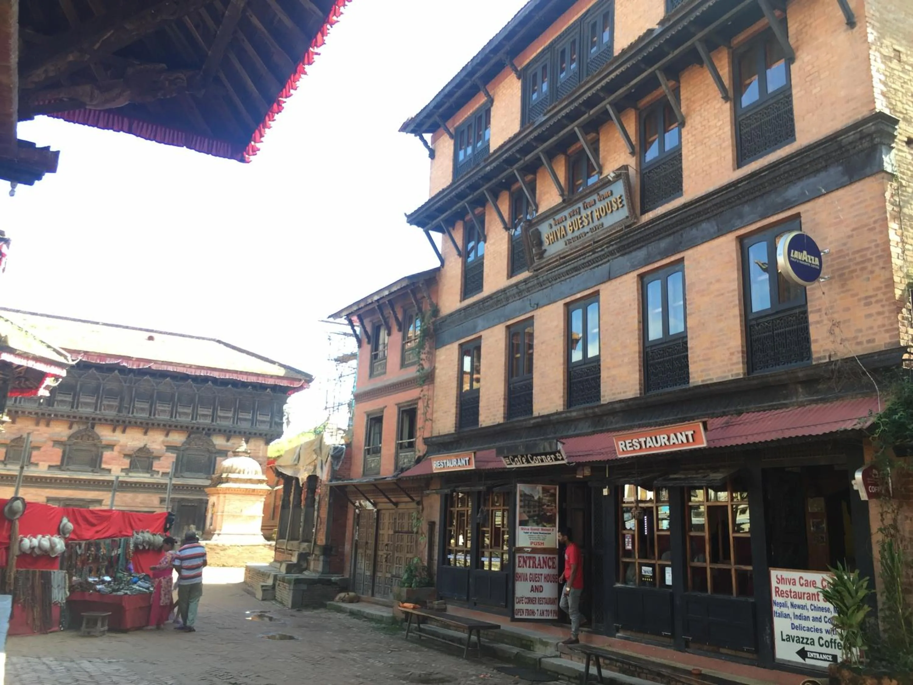 Restaurant/places to eat in Shiva Guest House