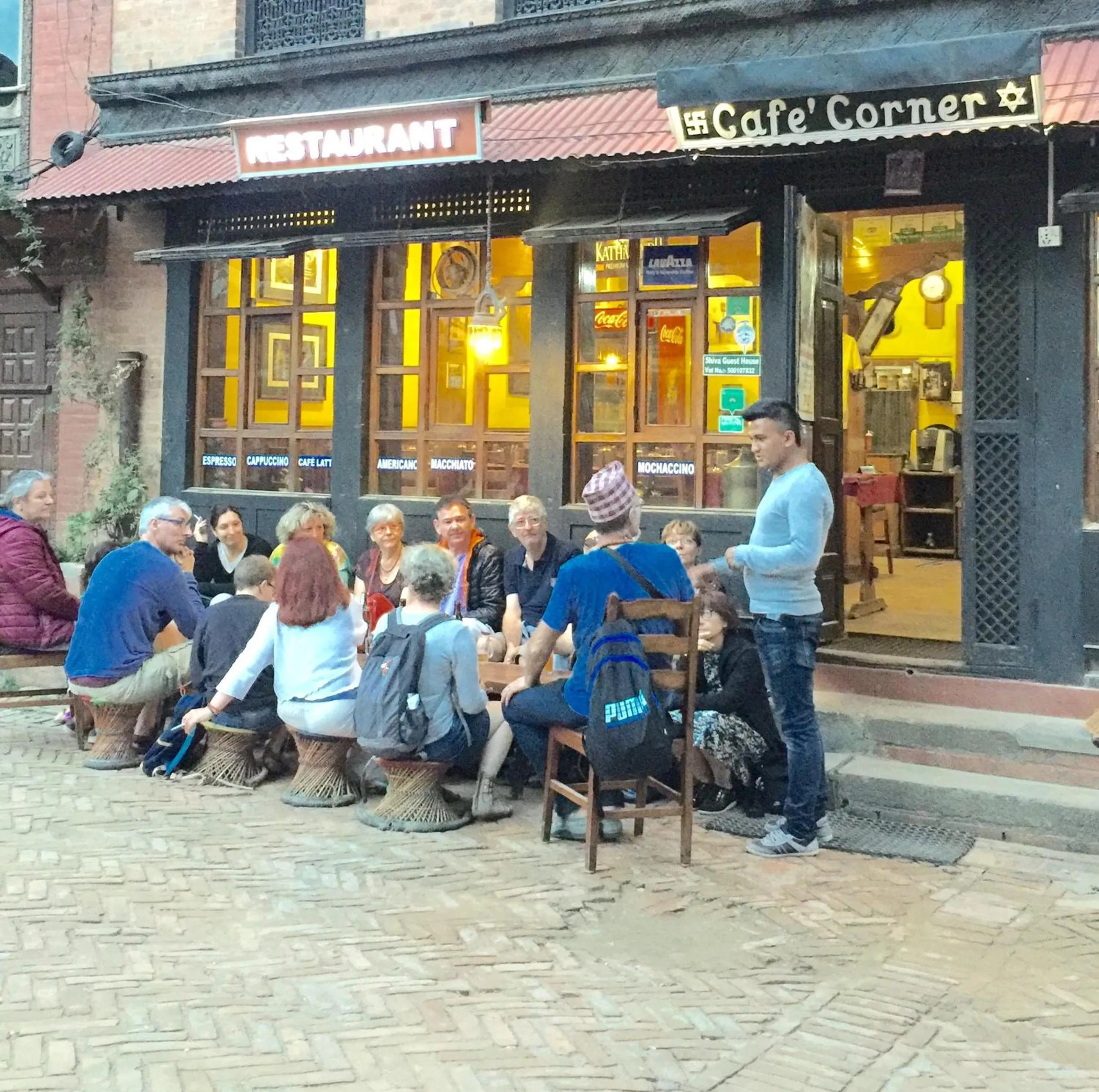 Restaurant/places to eat in Shiva Guest House