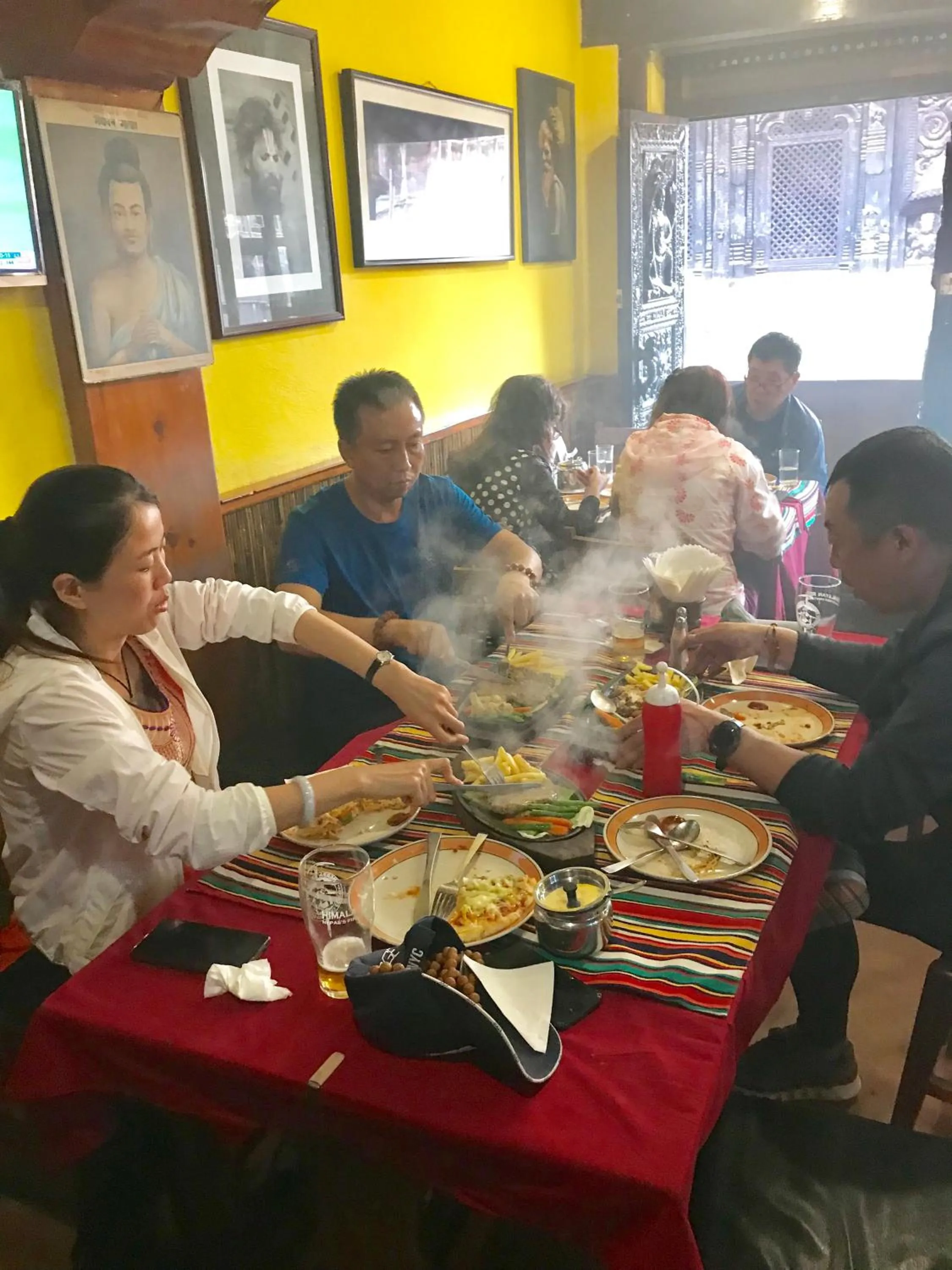 Food and drinks in Shiva Guest House