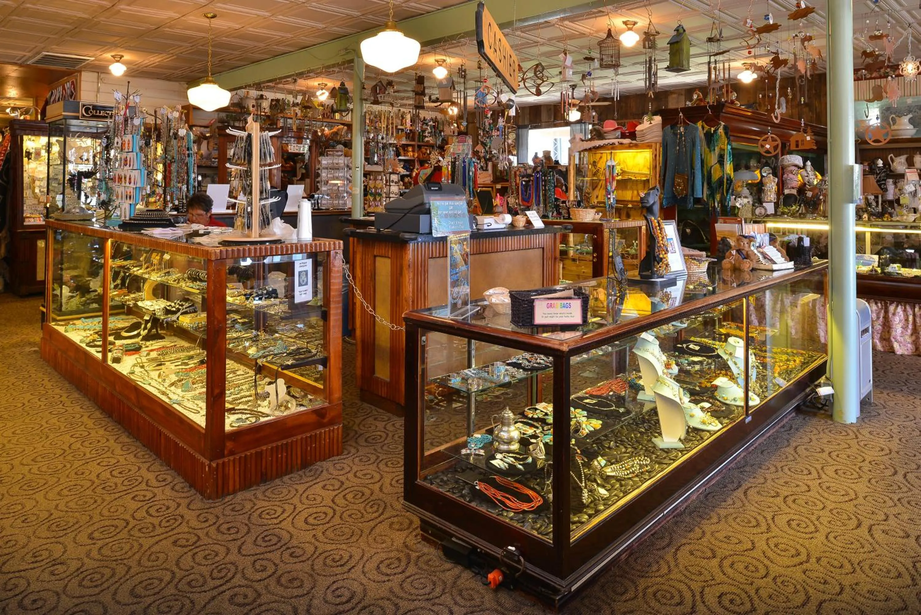 On-site shops in Buffalo Bill Cabin Village