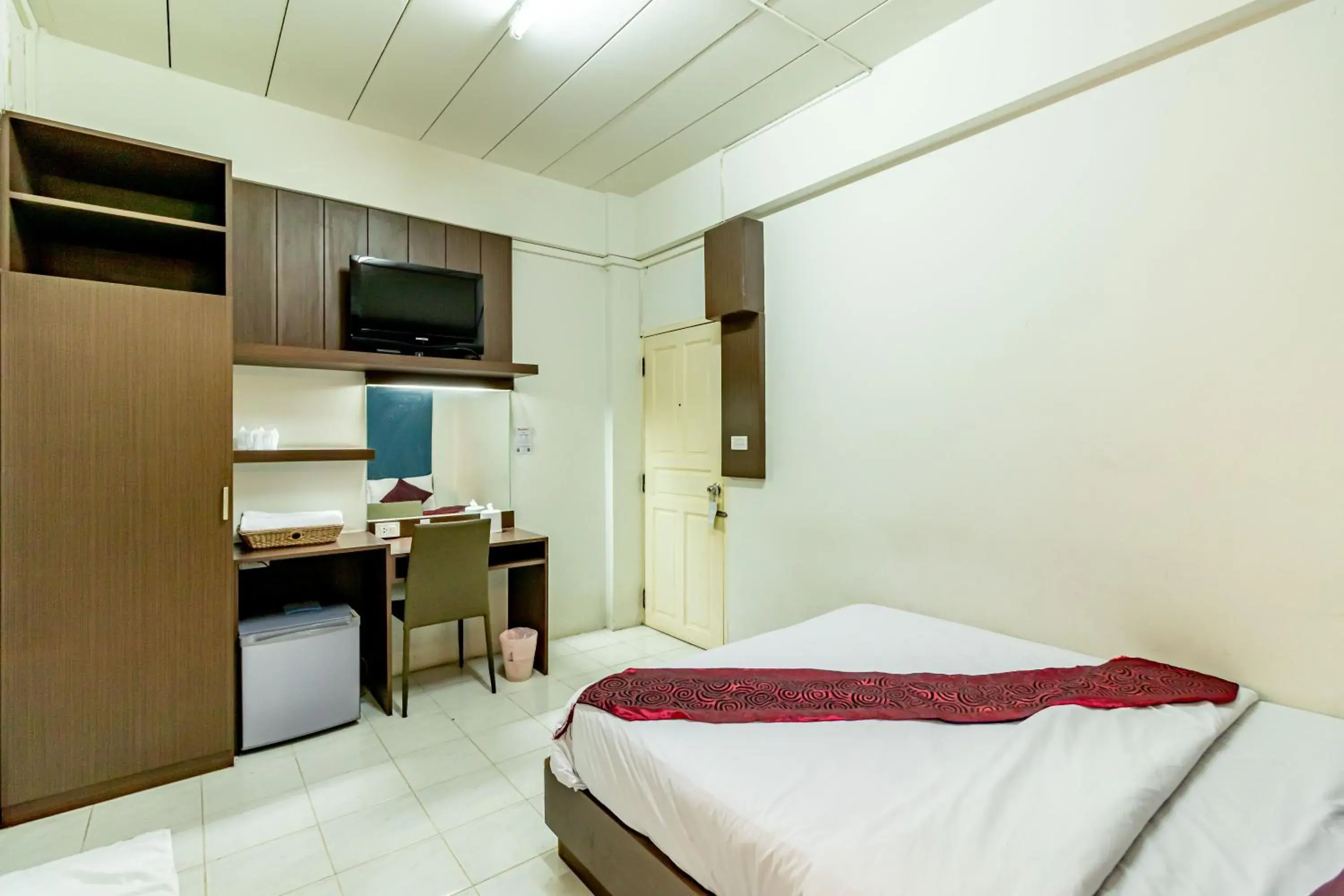 Photo of the whole room, Bed in Riski Residence Bangkok-noi - Wasit Apartment Photo of the whole room, Bed in Riski Residence Bangkok-noi - Wasit Apartment