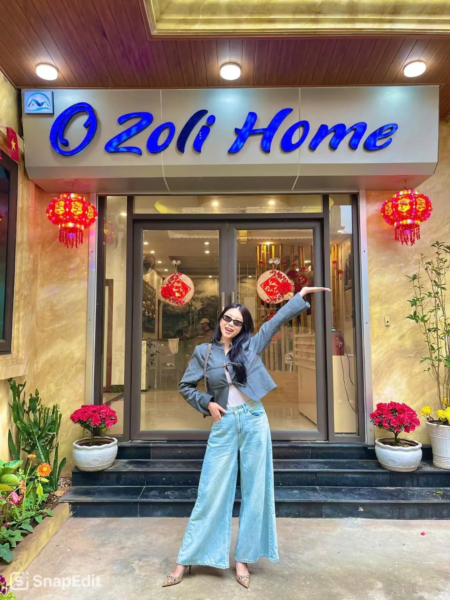 Facade/entrance in O Zoli Home Facade/entrance in O Zoli Home