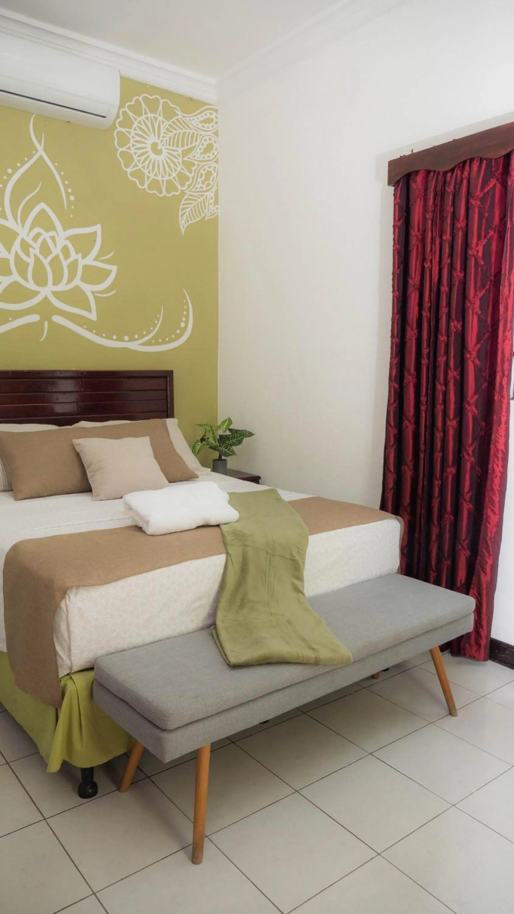 AMINA Inn