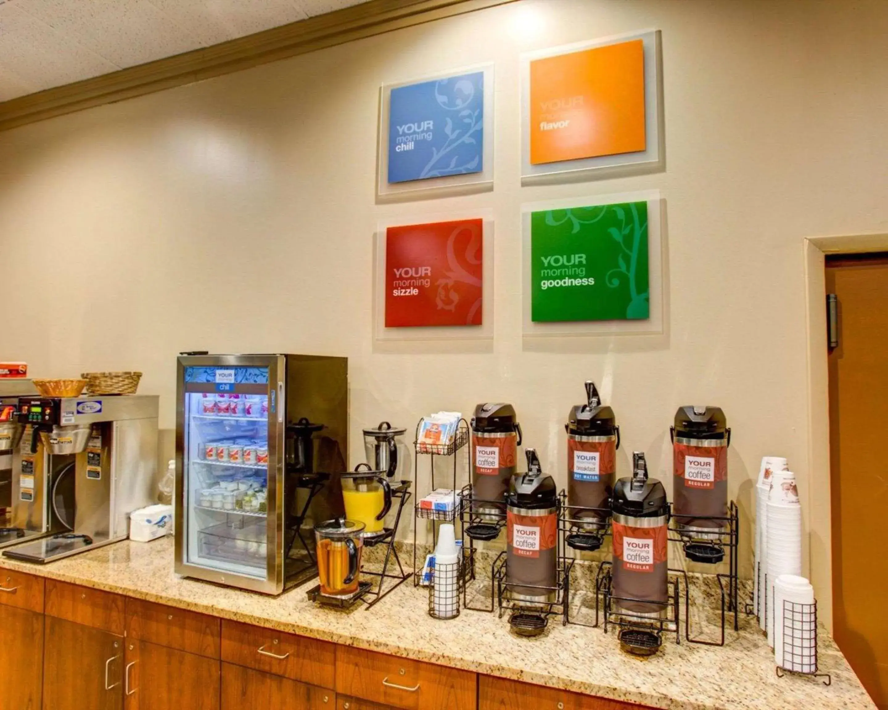 Restaurant/places to eat in Comfort Inn Conference Center Pittsburgh Penn Hills Restaurant/places to eat in Comfort Inn Conference Center Pittsburgh Penn Hills