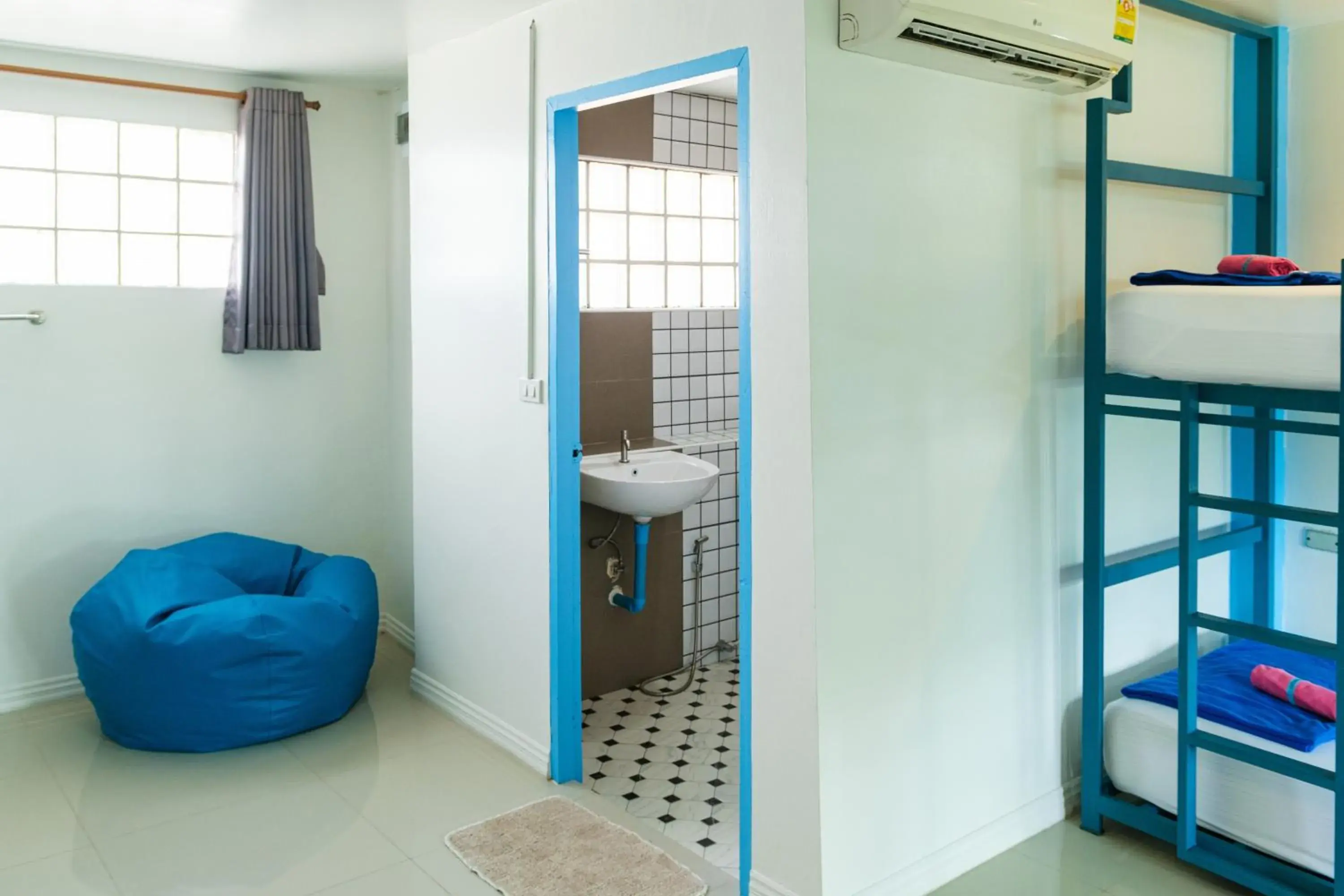 Quadruple Room with Private Bathroom in Bodega Pai Quadruple Room with Private Bathroom in Bodega Pai