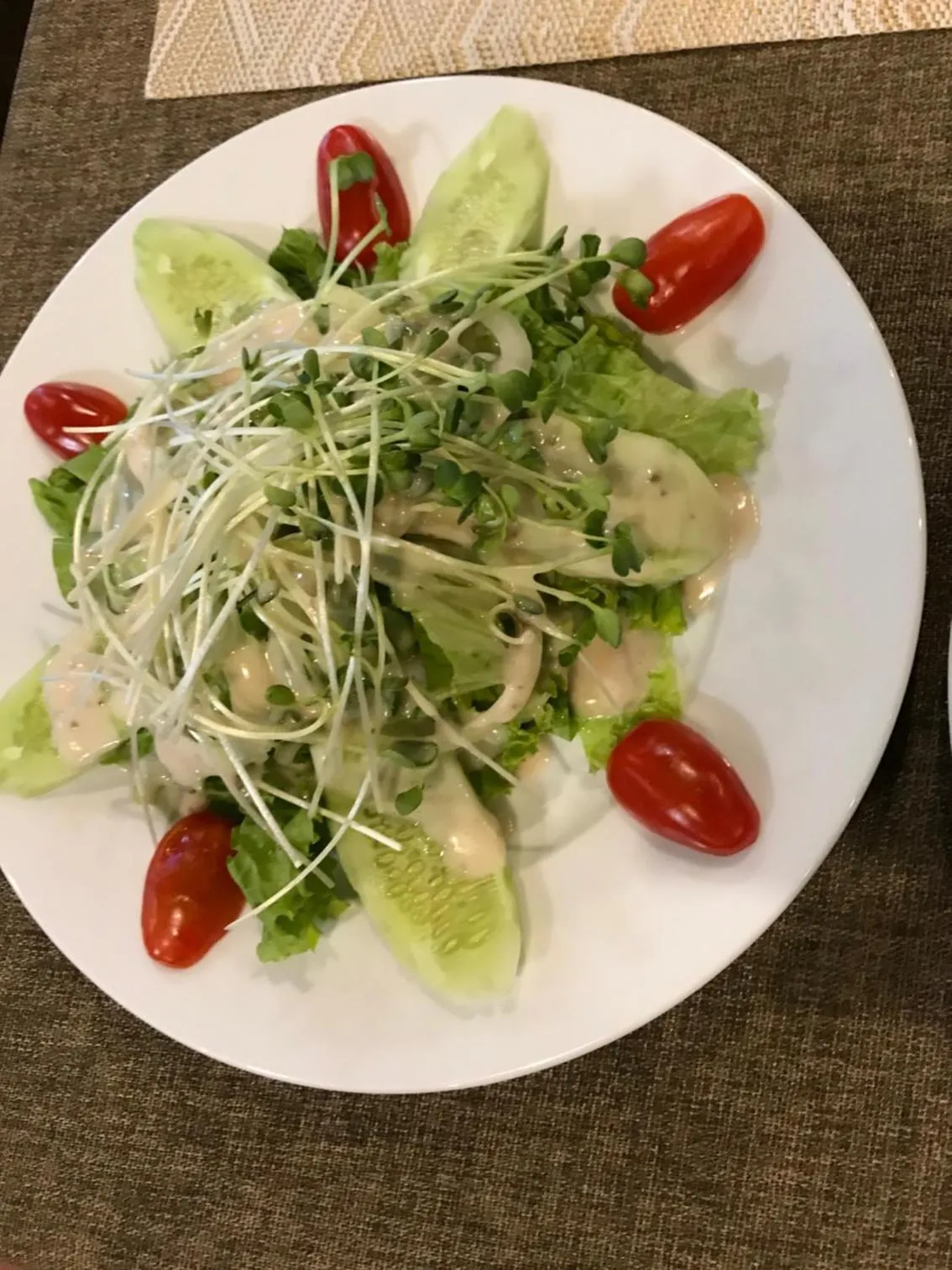 Restaurant/places to eat in Aurora House