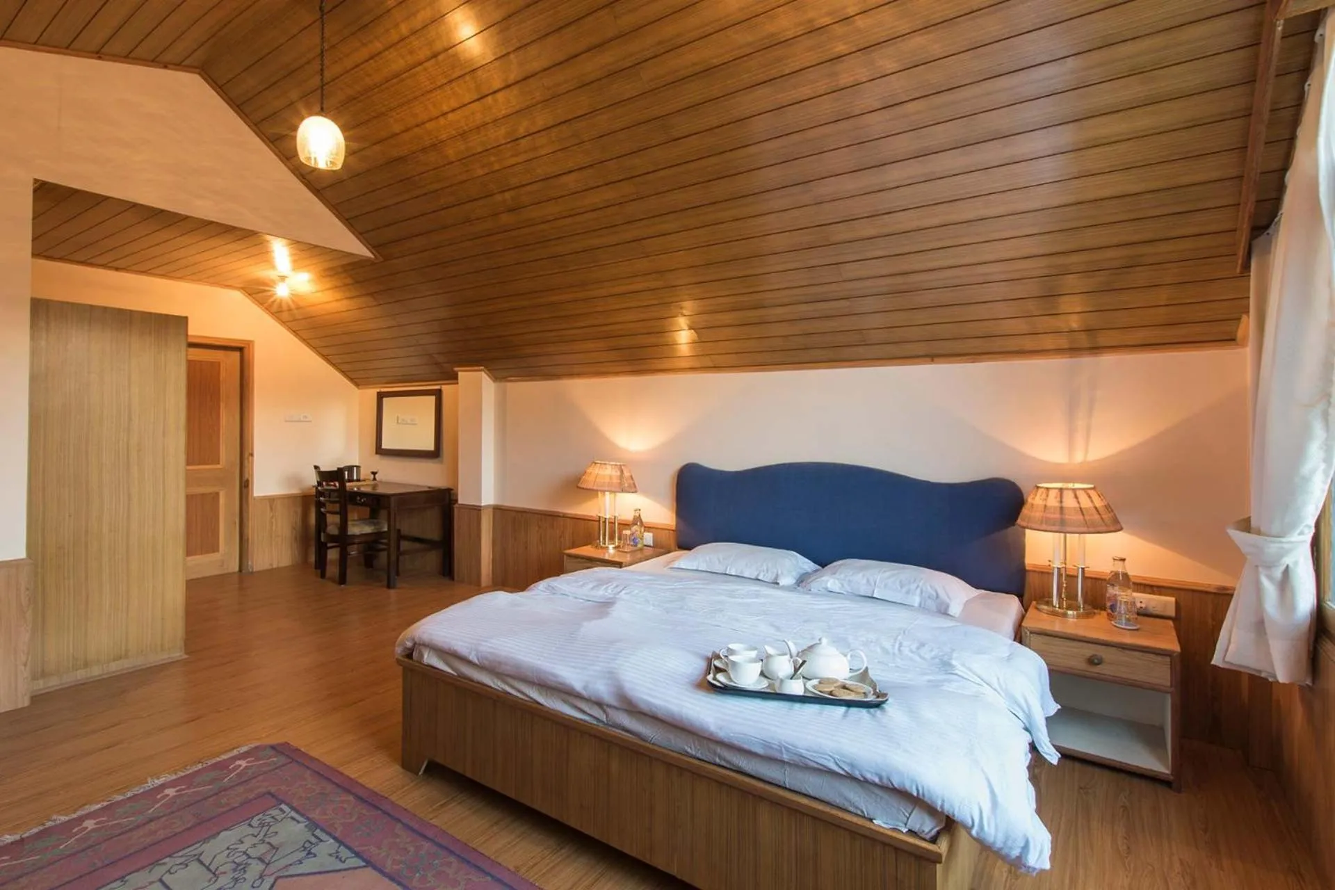 Bedroom, Bed in StayVista at Jodhpur House - 3 BR Pet friendly Villa amidst Apple, Pear and Cherry Orchards in Manali